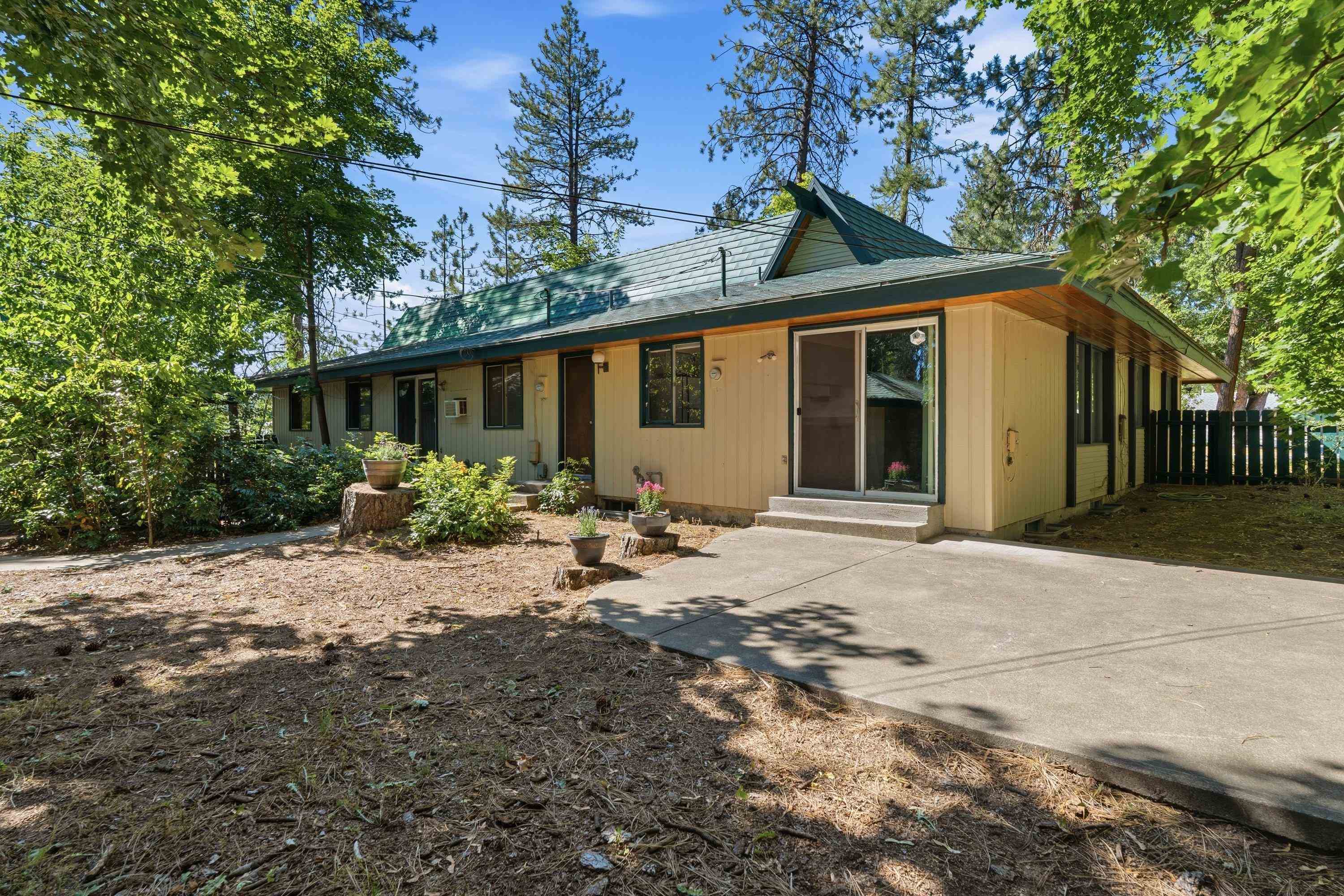 10906 E 17th Ave - Photo 32