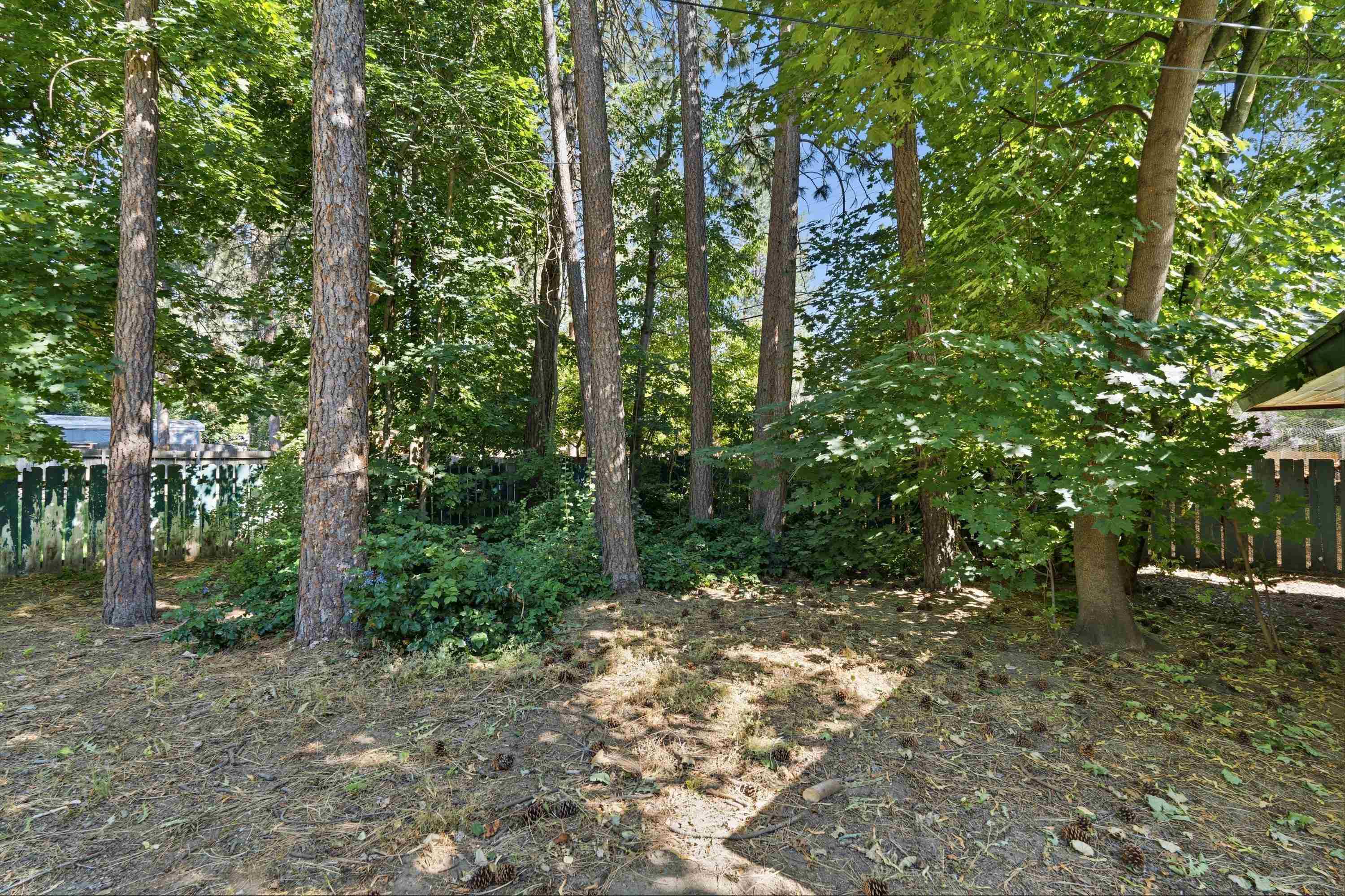 10906 E 17th Ave - Photo 35