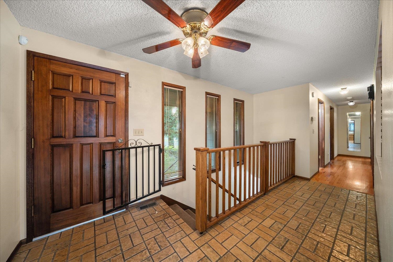 5209 W Myrtlewood Ct - Photo 4