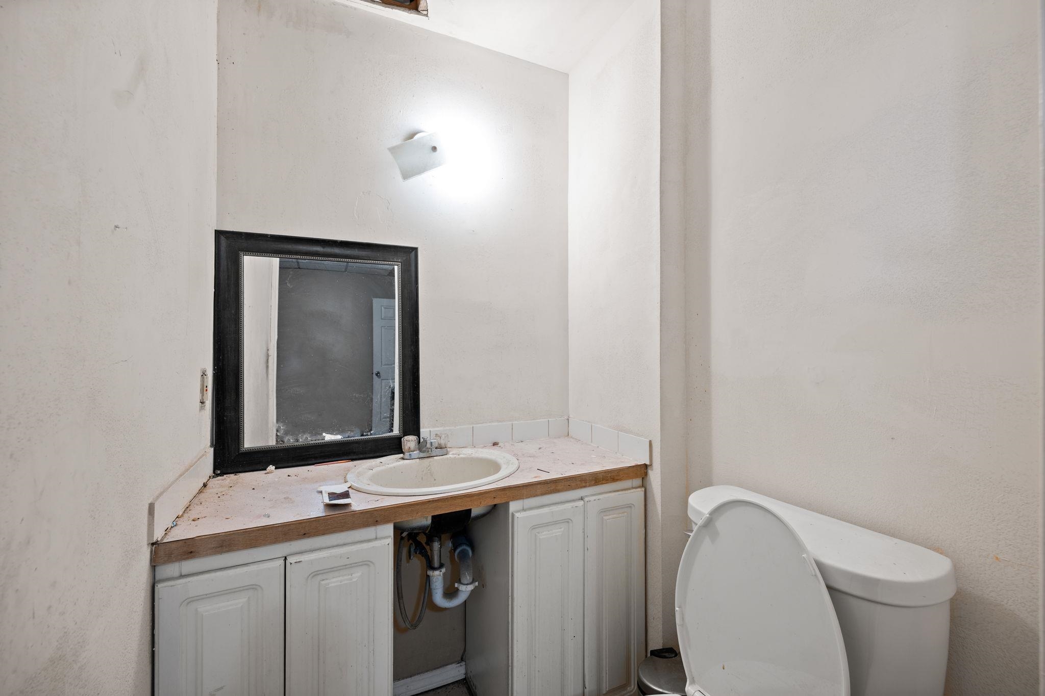 1423 N Post St - Photo 5