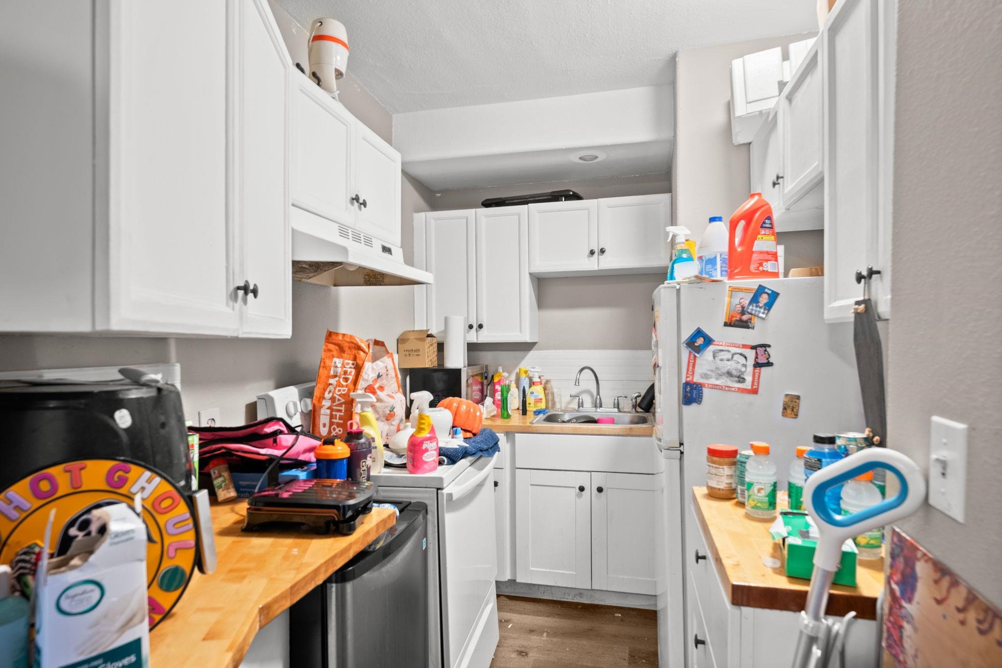 1423 N Post St - Photo 10