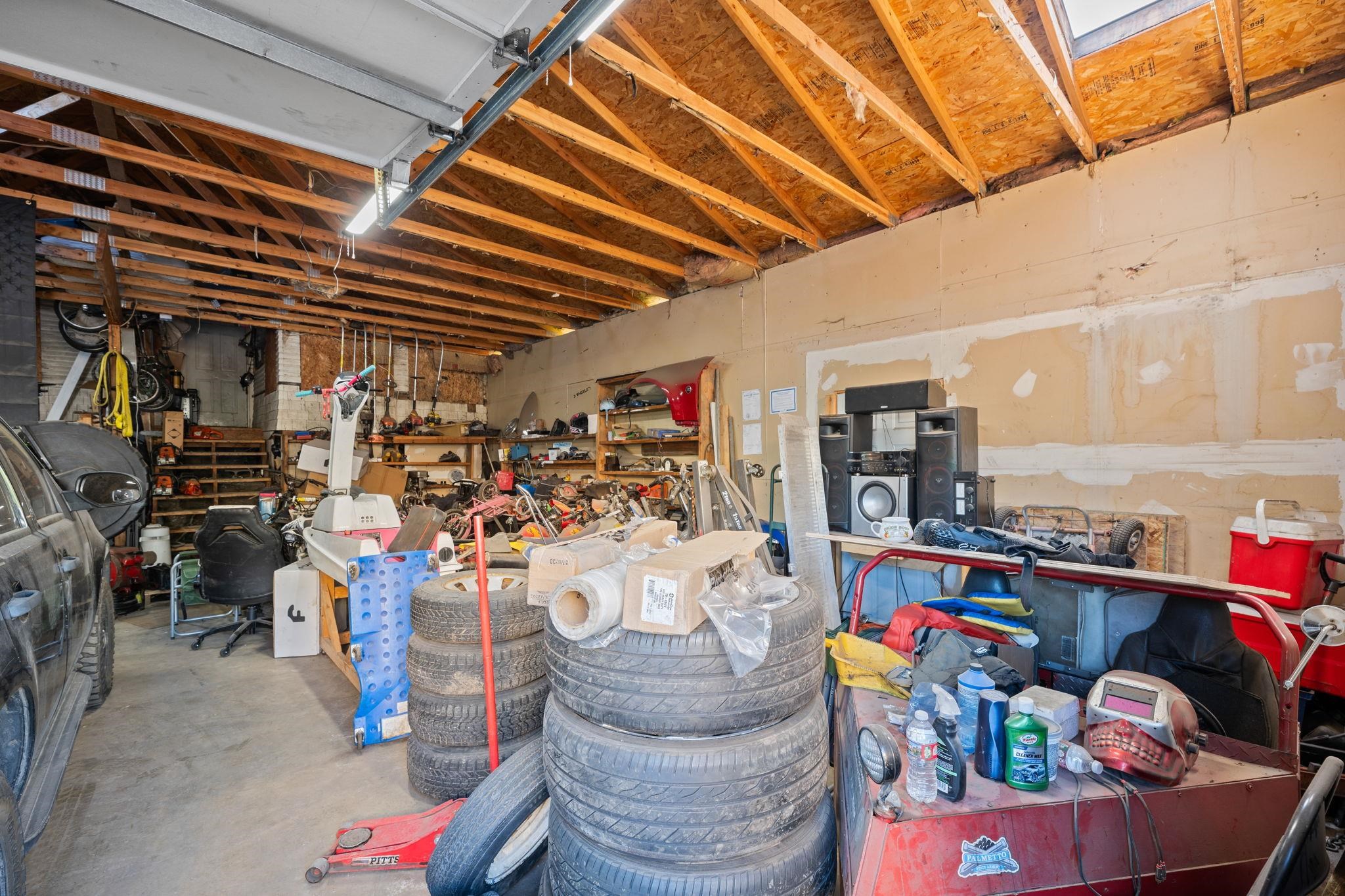 1423 N Post St - Photo 22