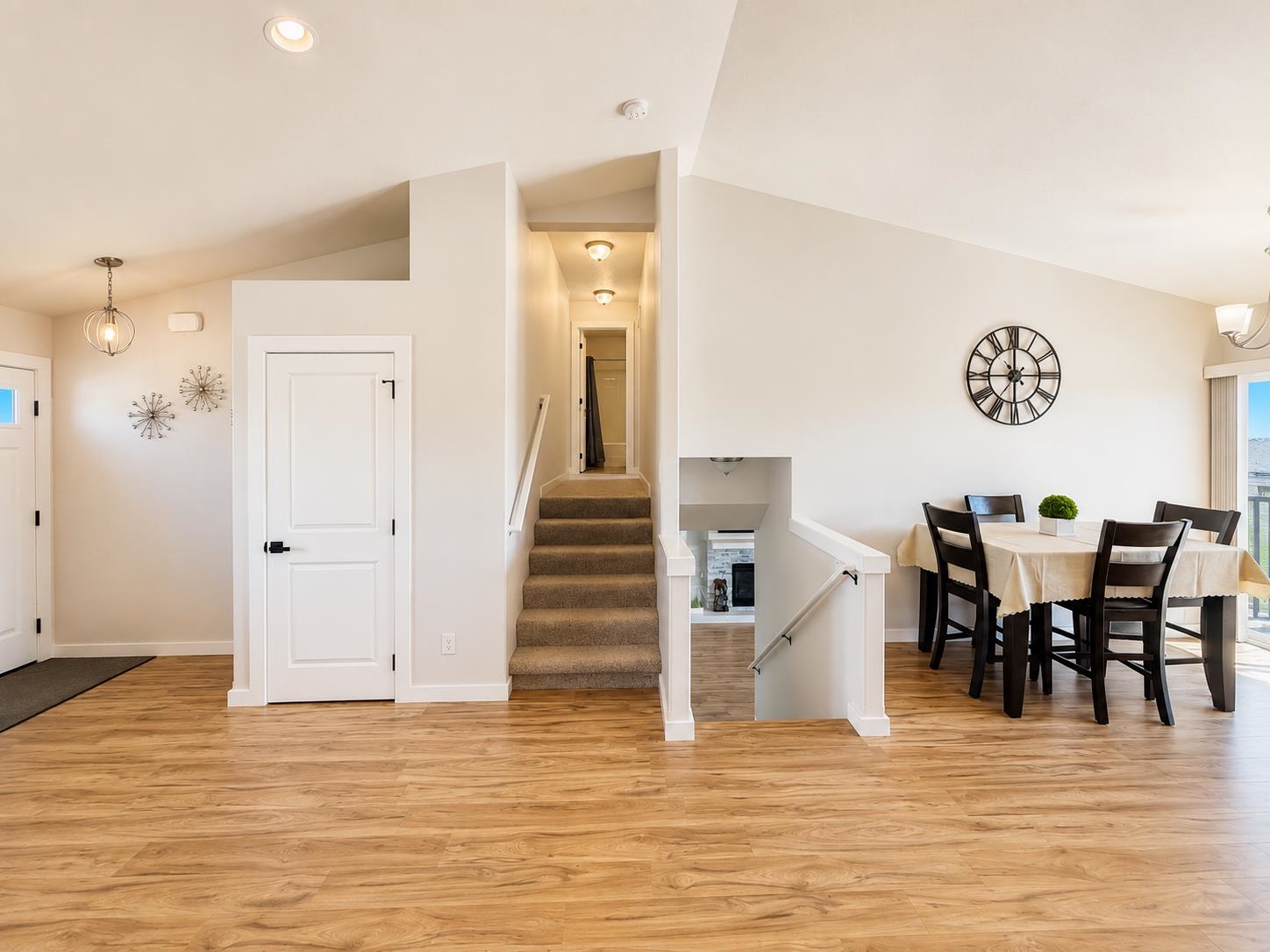 8810 N Cannon St - Photo 11
