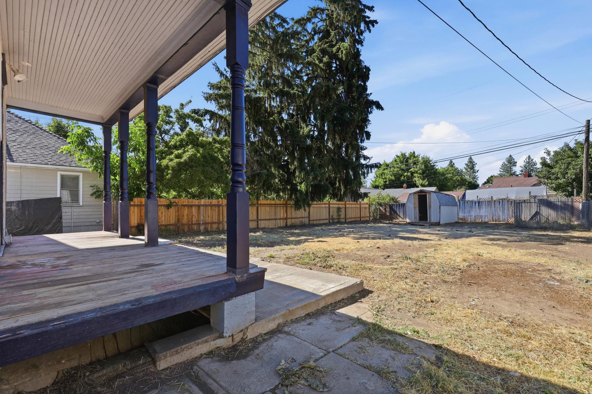 1517 E 9TH Ave - Photo 16