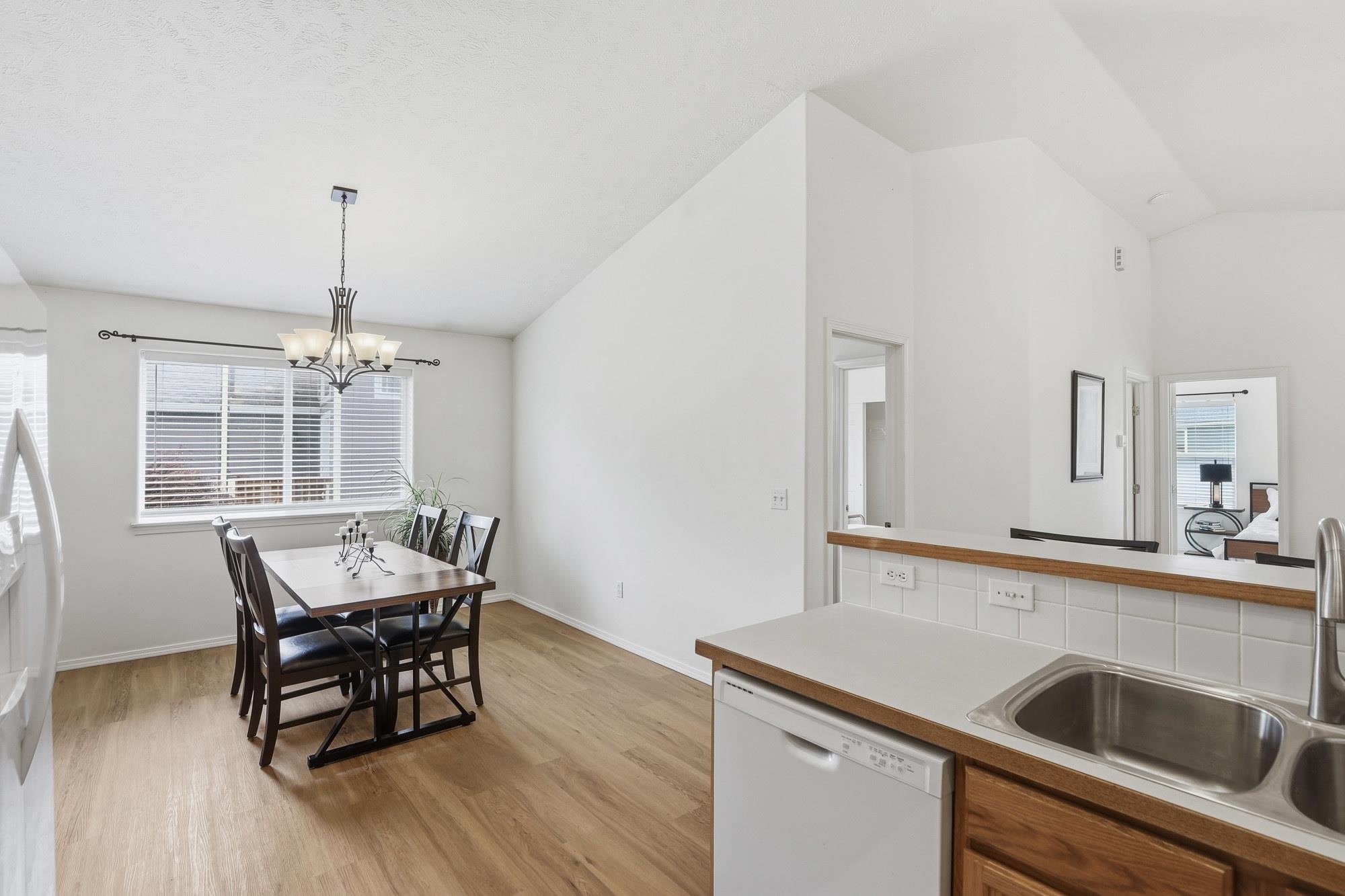 5019 W Pacific Park Dr - Photo 6