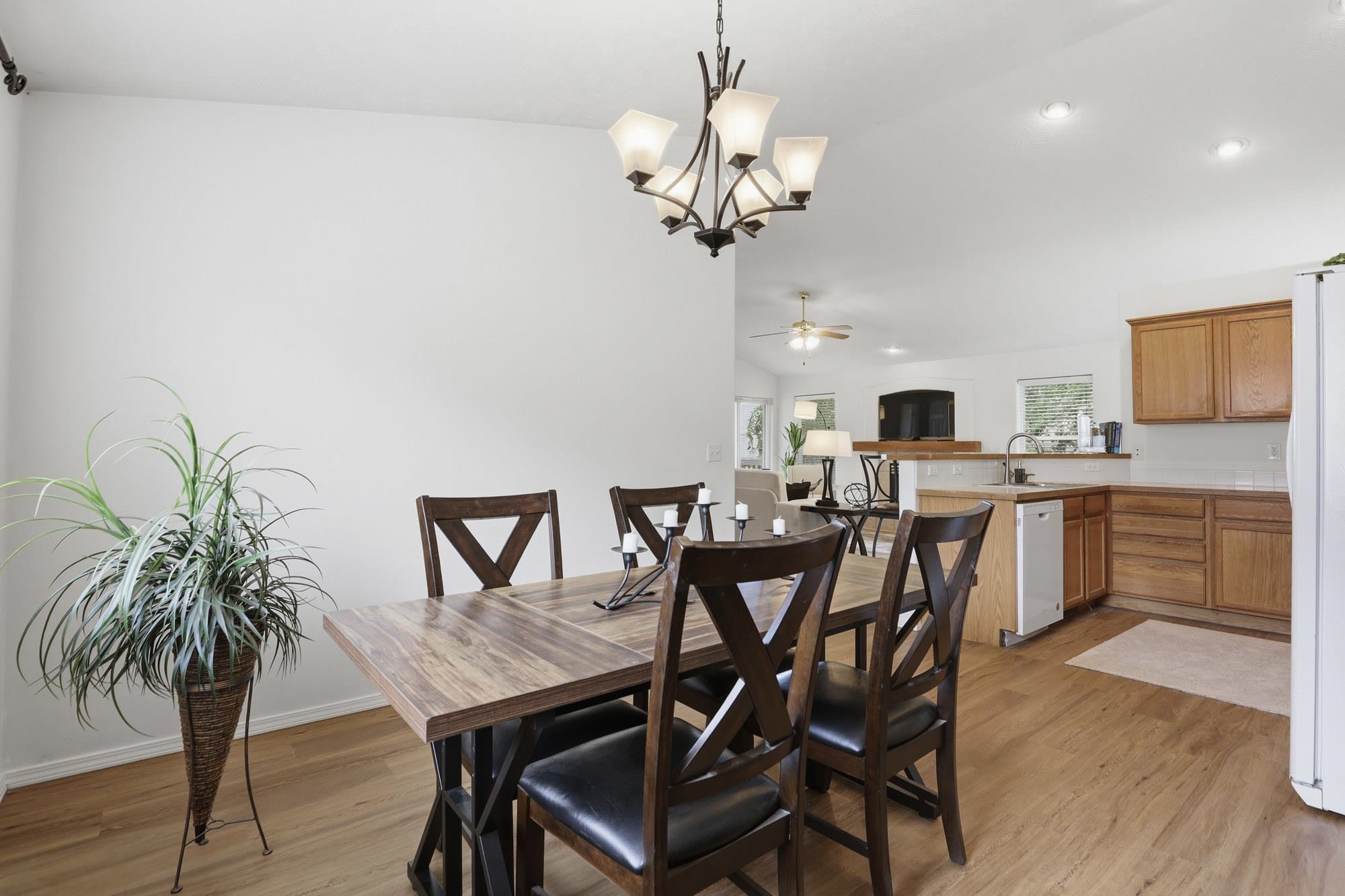 5019 W Pacific Park Dr - Photo 8