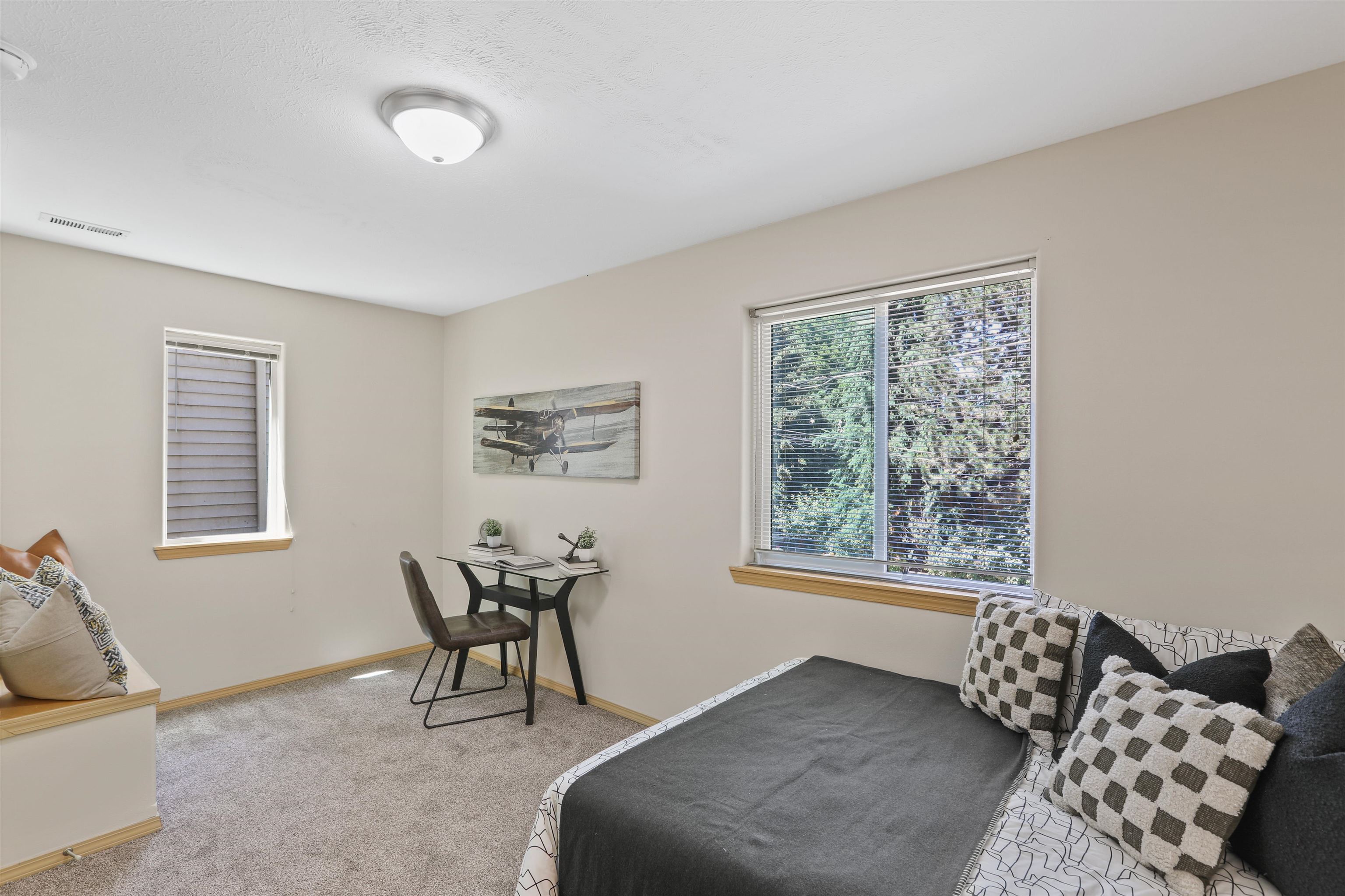 1615 W Wilson Ave - Photo 5
