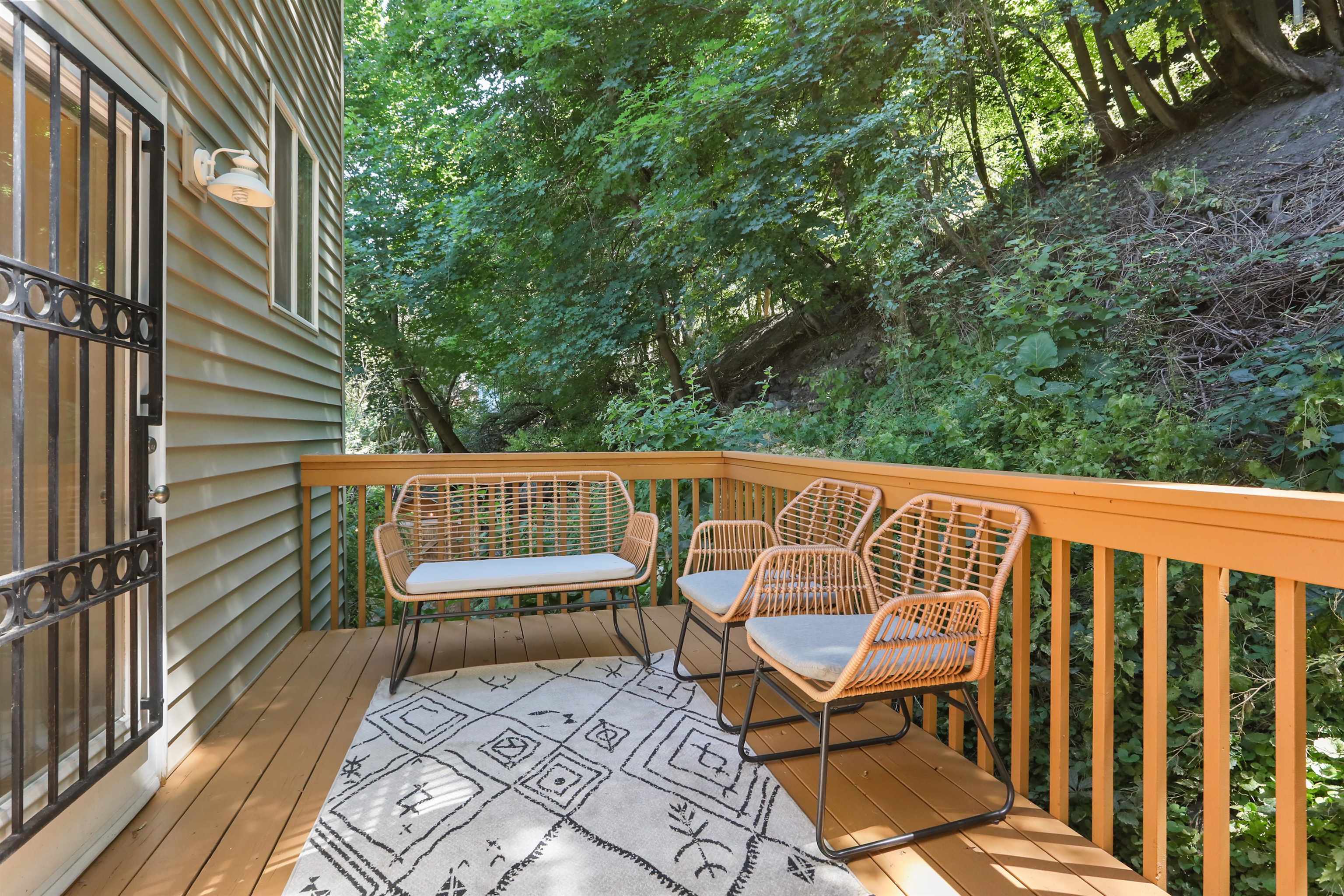 1615 W Wilson Ave - Photo 6