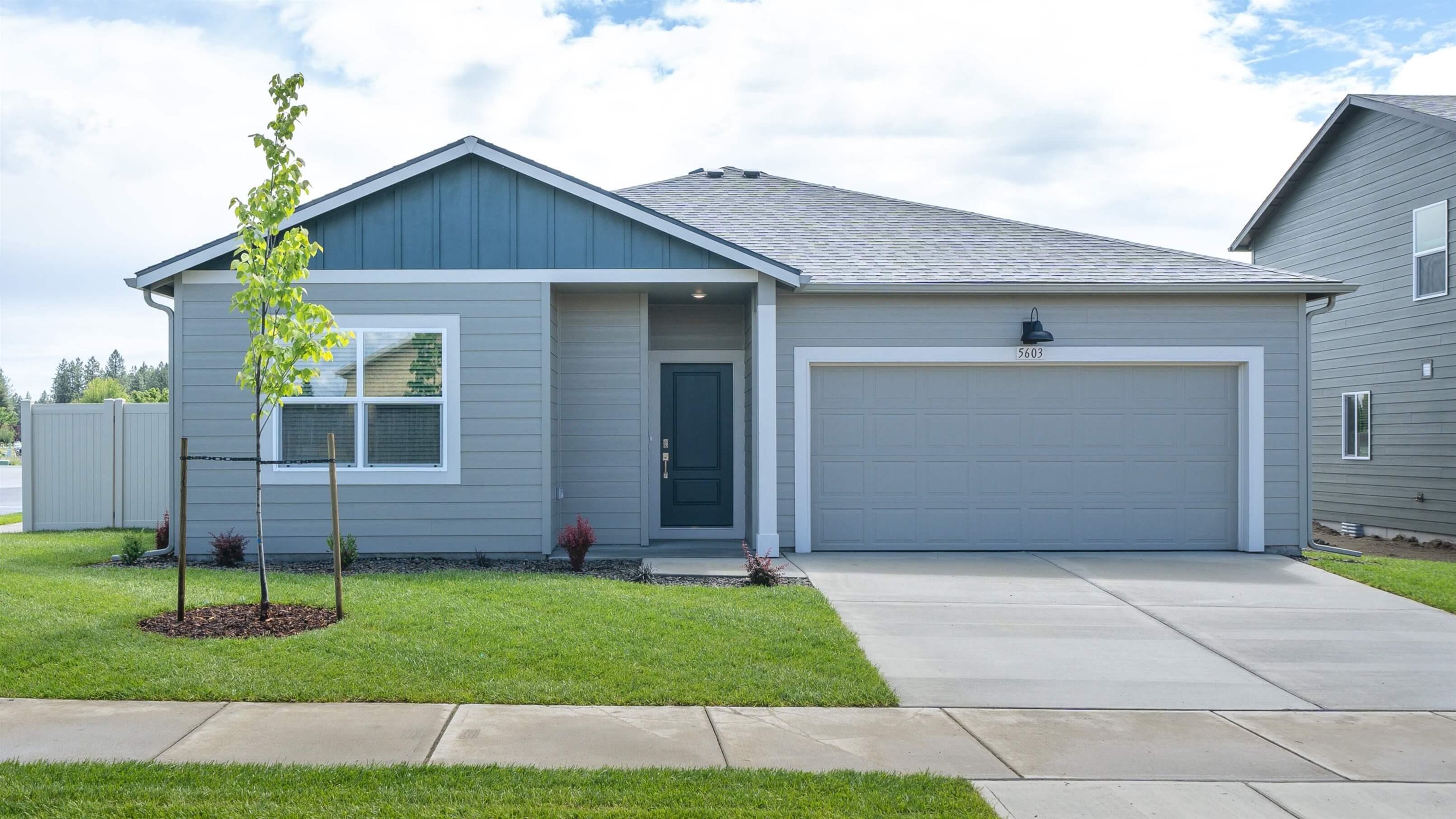 13546 W Sprague Ave - Photo 1