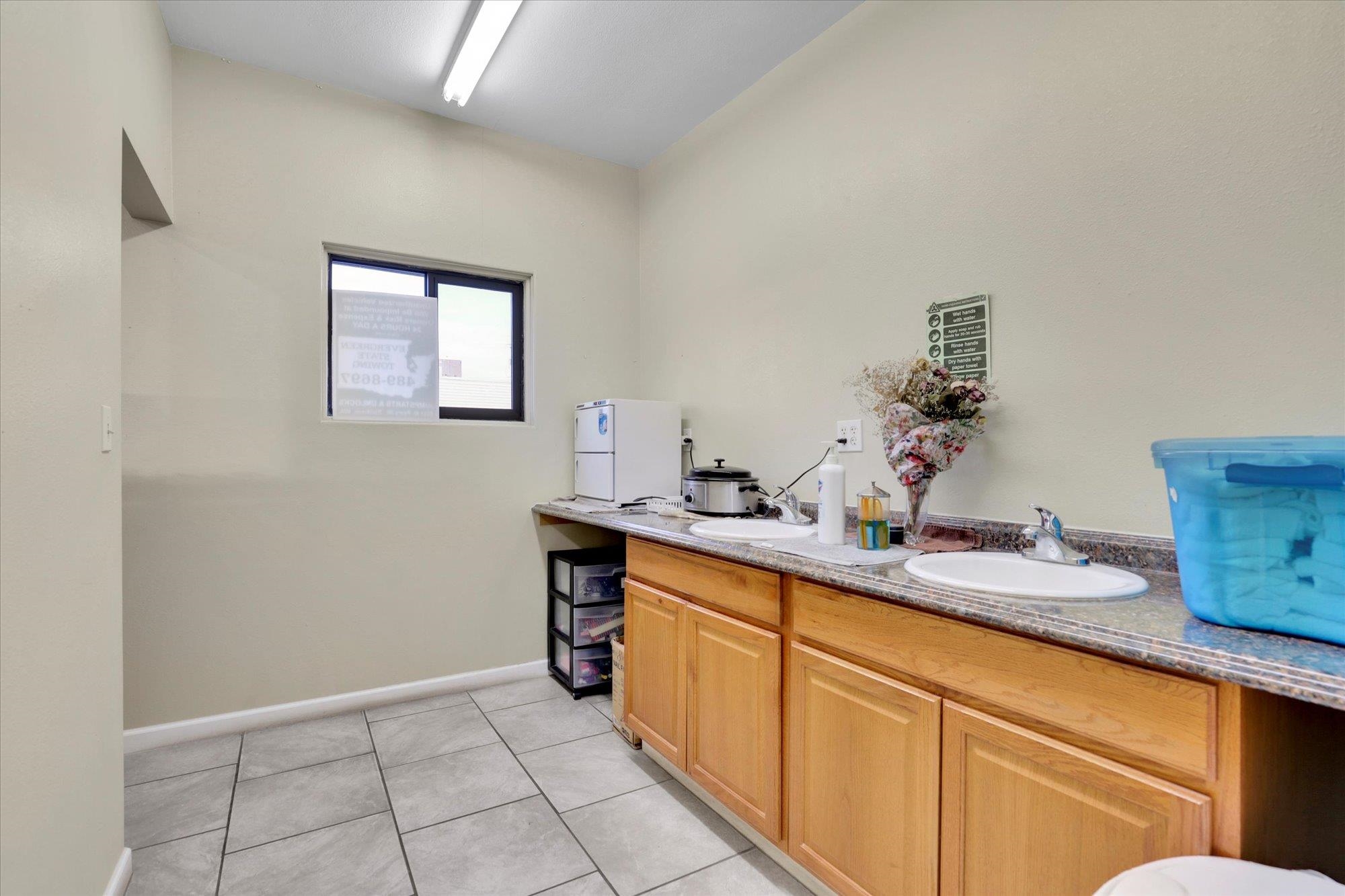 4516 N Nevada St - Photo 10