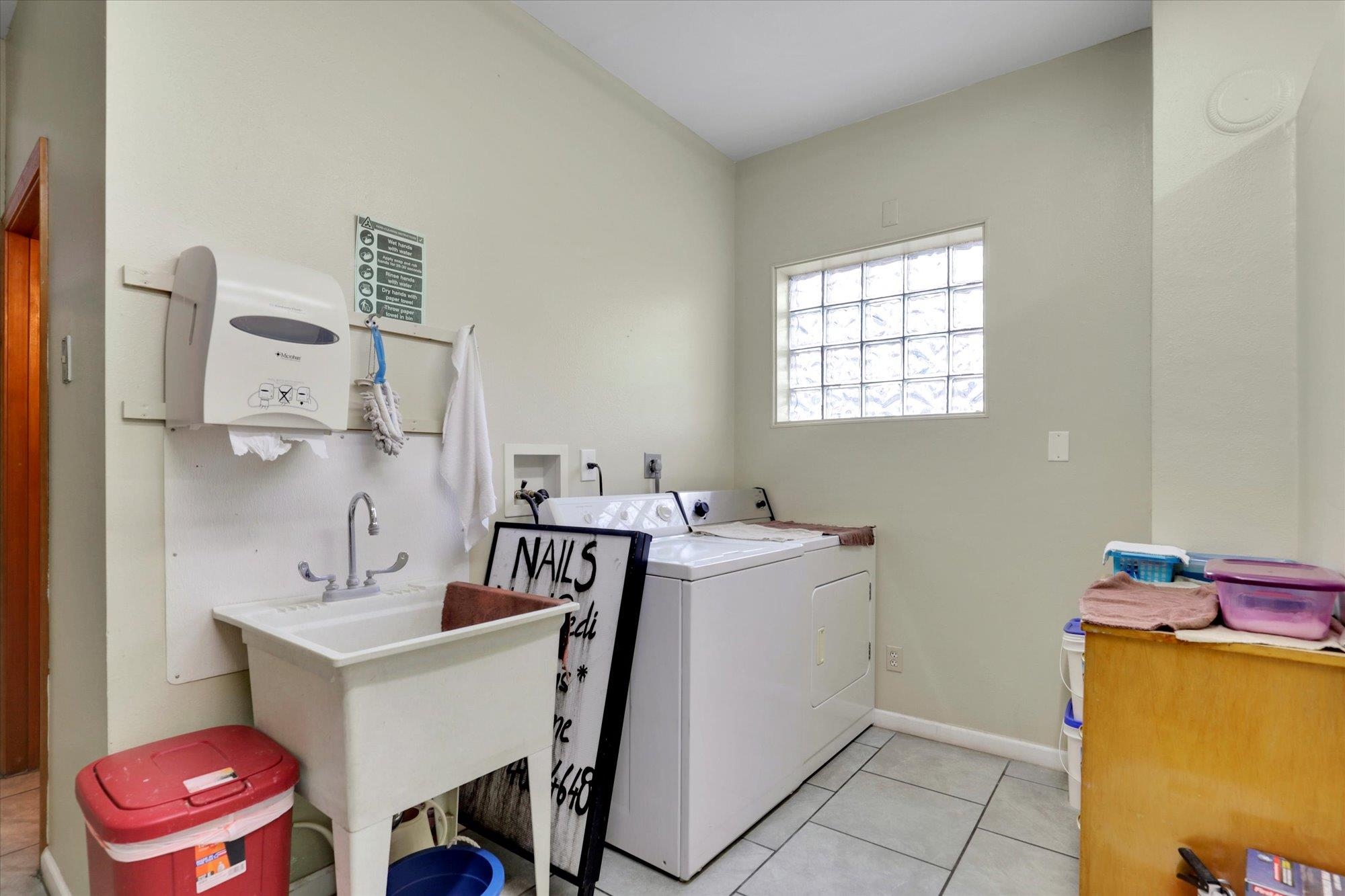 4516 N Nevada St - Photo 12