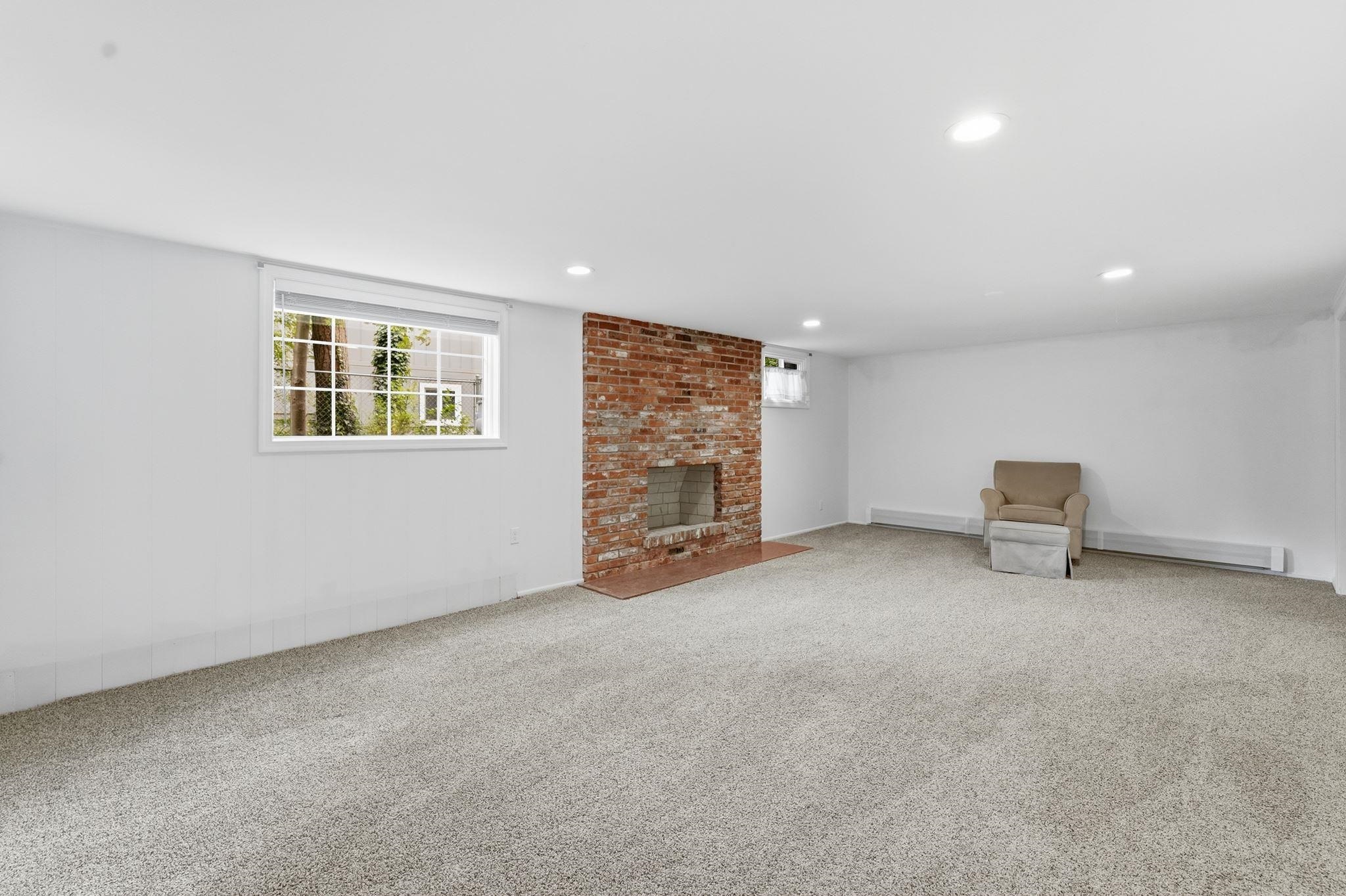 2411 E 35th Ave - Photo 27