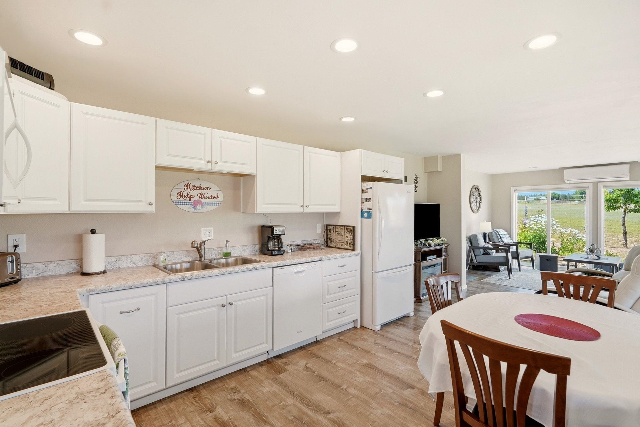 2110 W Ballard Rd - Photo 12