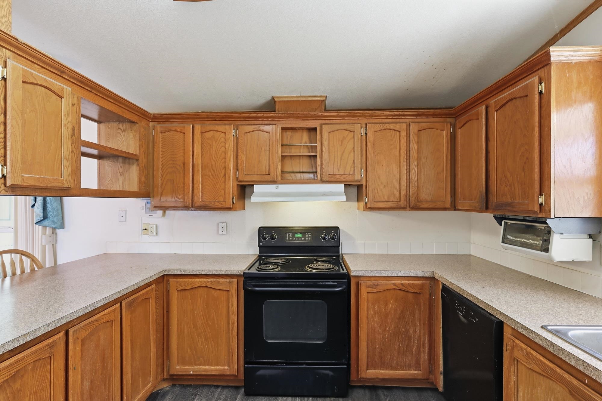 4112 E Center Rd - Photo 12