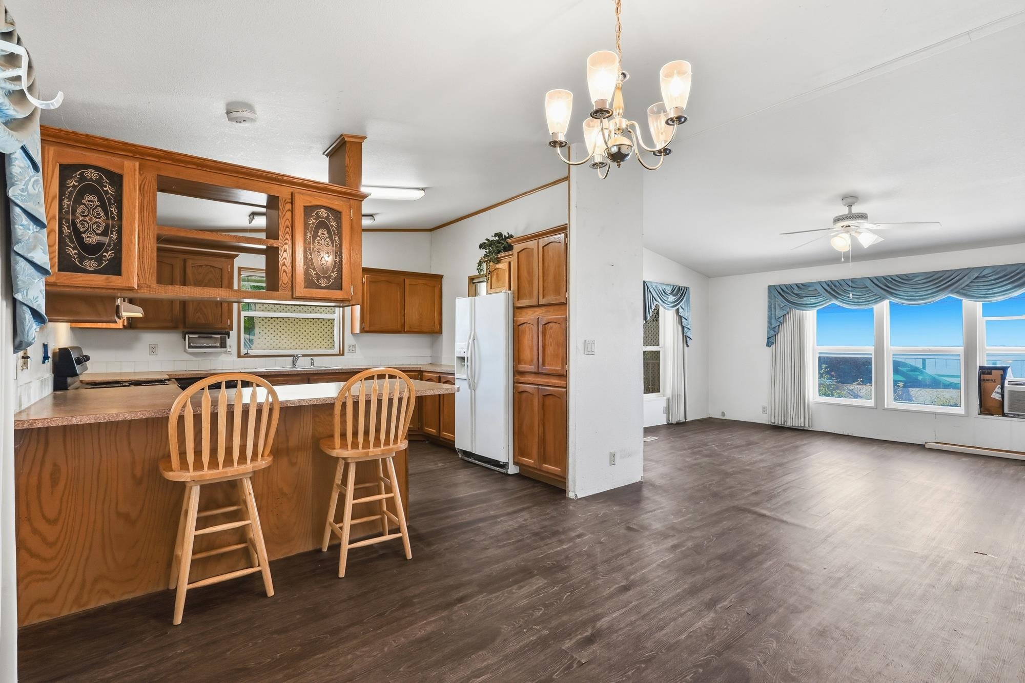 4112 E Center Rd - Photo 7