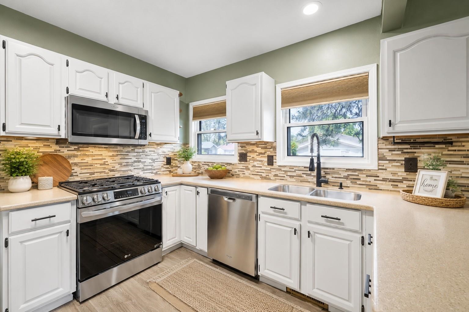 5028 N Walnut St - Photo 4