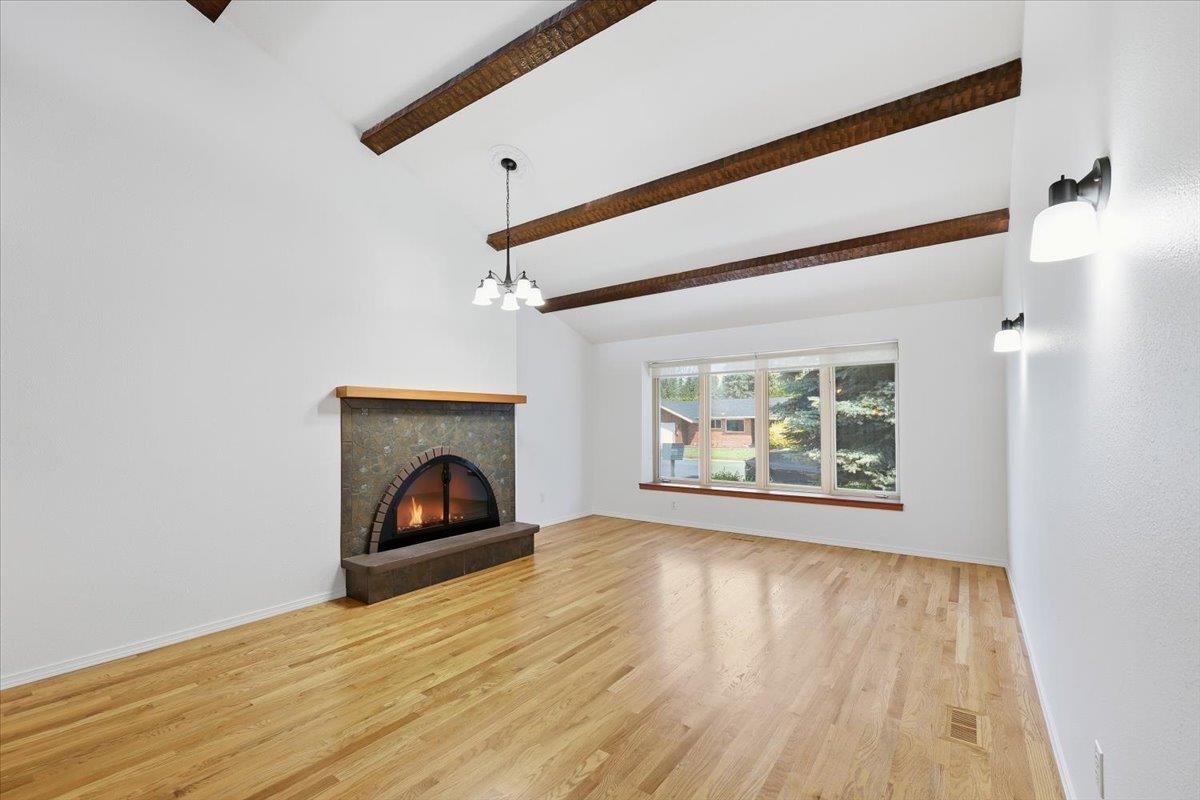1316 E 56th Ave - Photo 3
