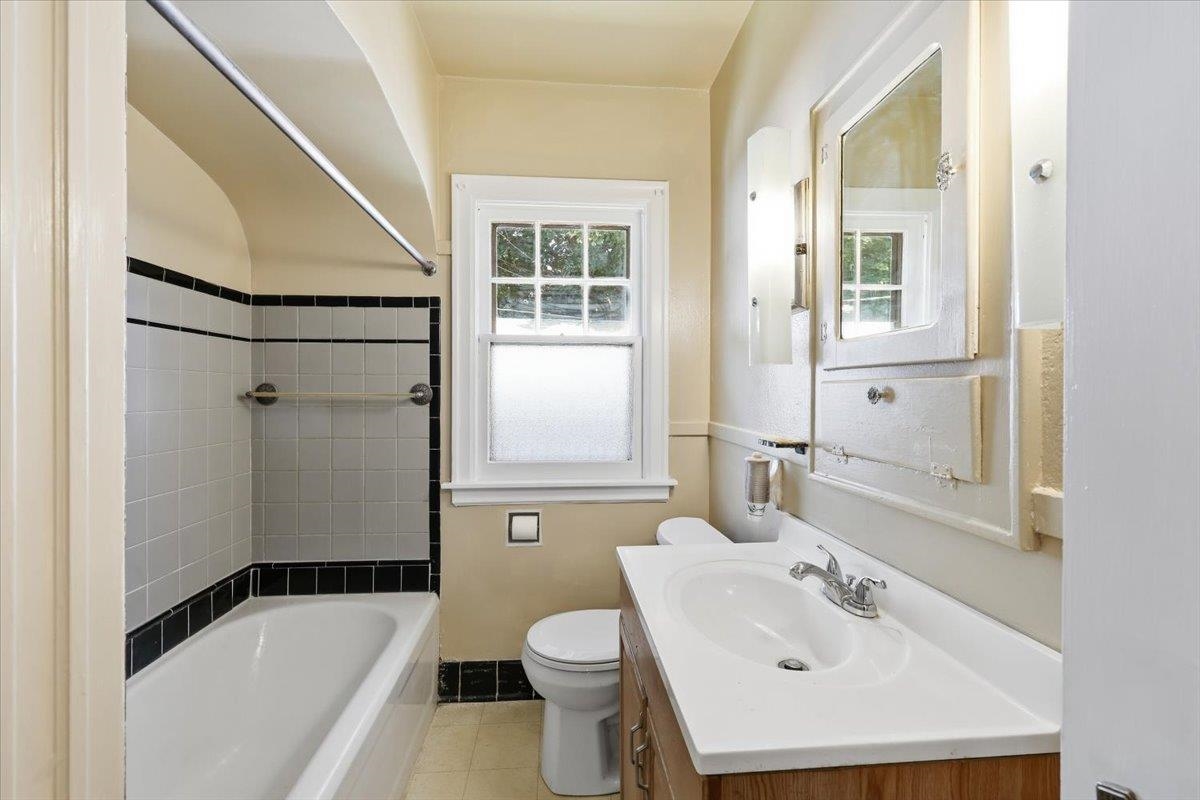 1027 E 17th Ave - Photo 22