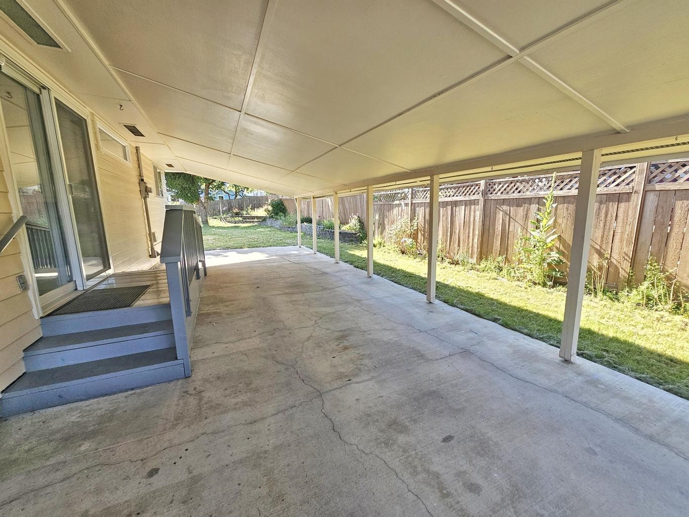 825 N Jefferson St - Photo 3