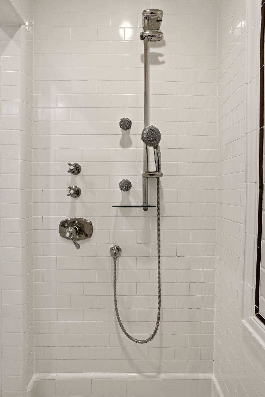7310 E Hatch Rd - Photo 17