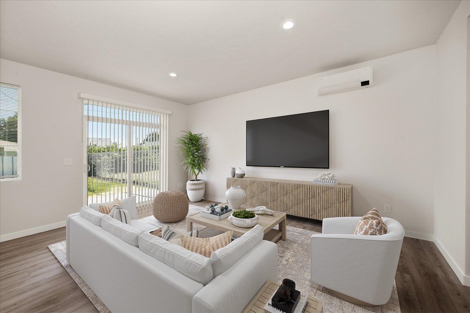 2204 E Rich Ave - Photo 4