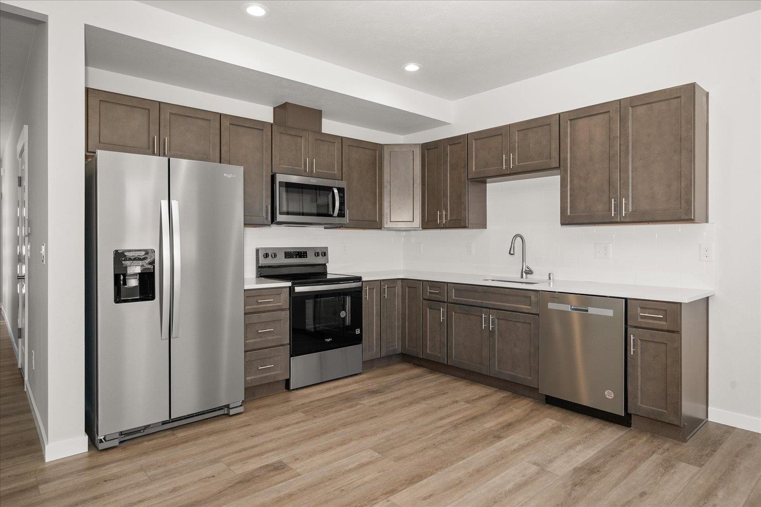 2204 E Rich Ave - Photo 6