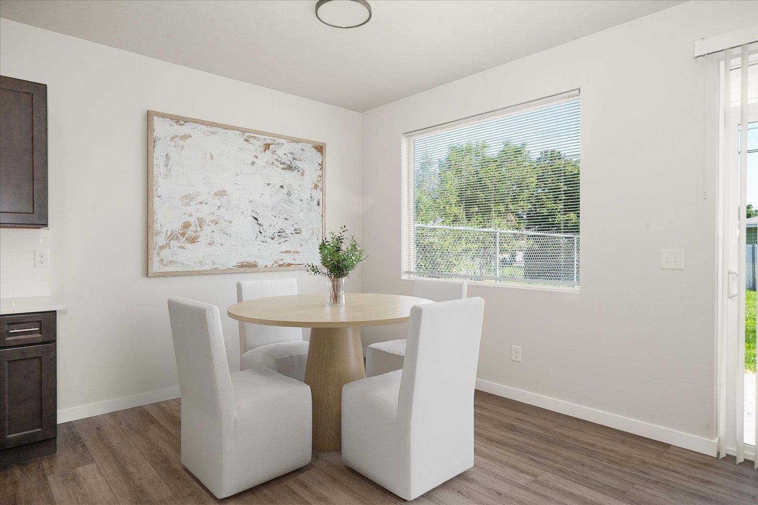 2204 E Rich Ave - Photo 7