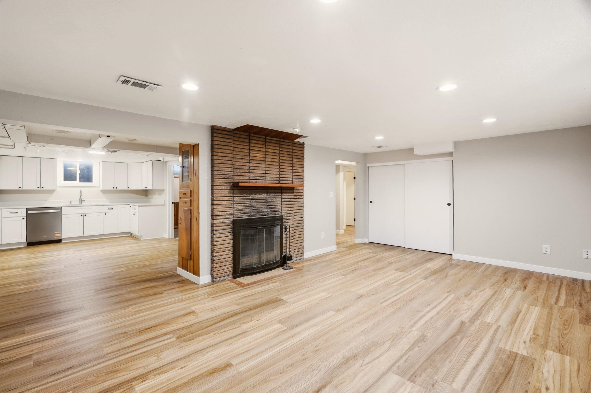 11213 E CAMERON Rd - Photo 27