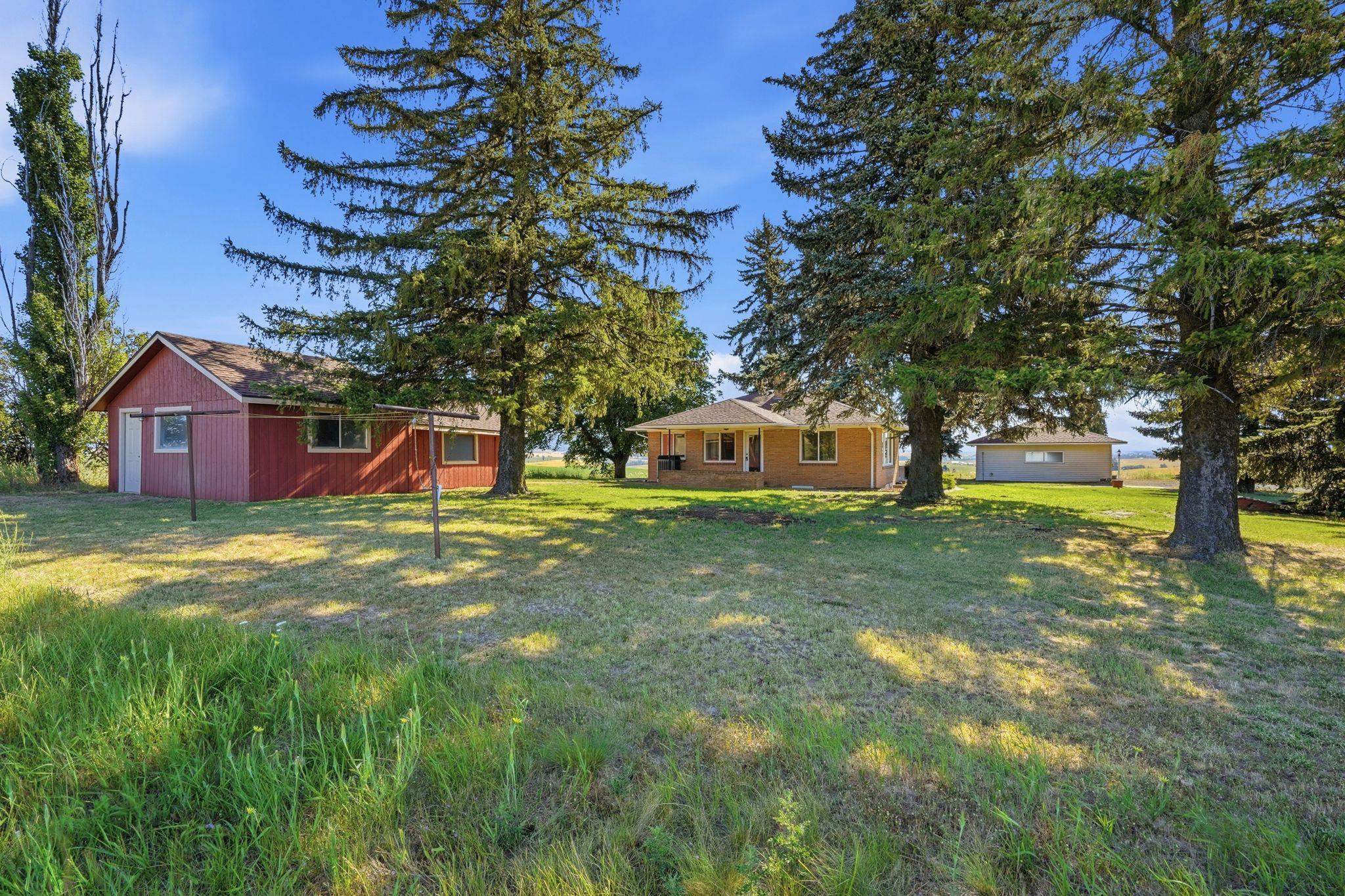 11213 E CAMERON Rd - Photo 1