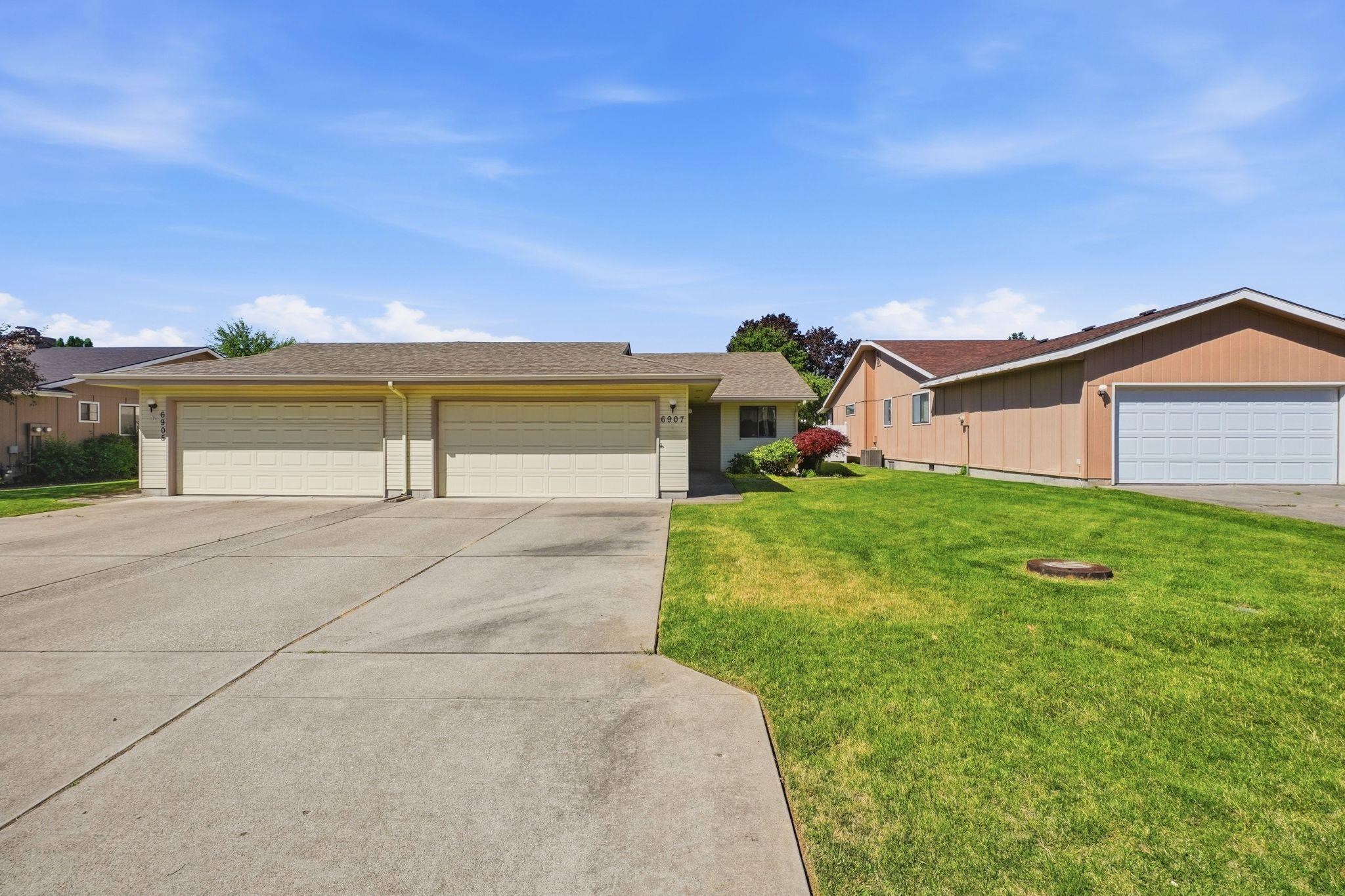 6907 N HAMILTON St - Photo 2