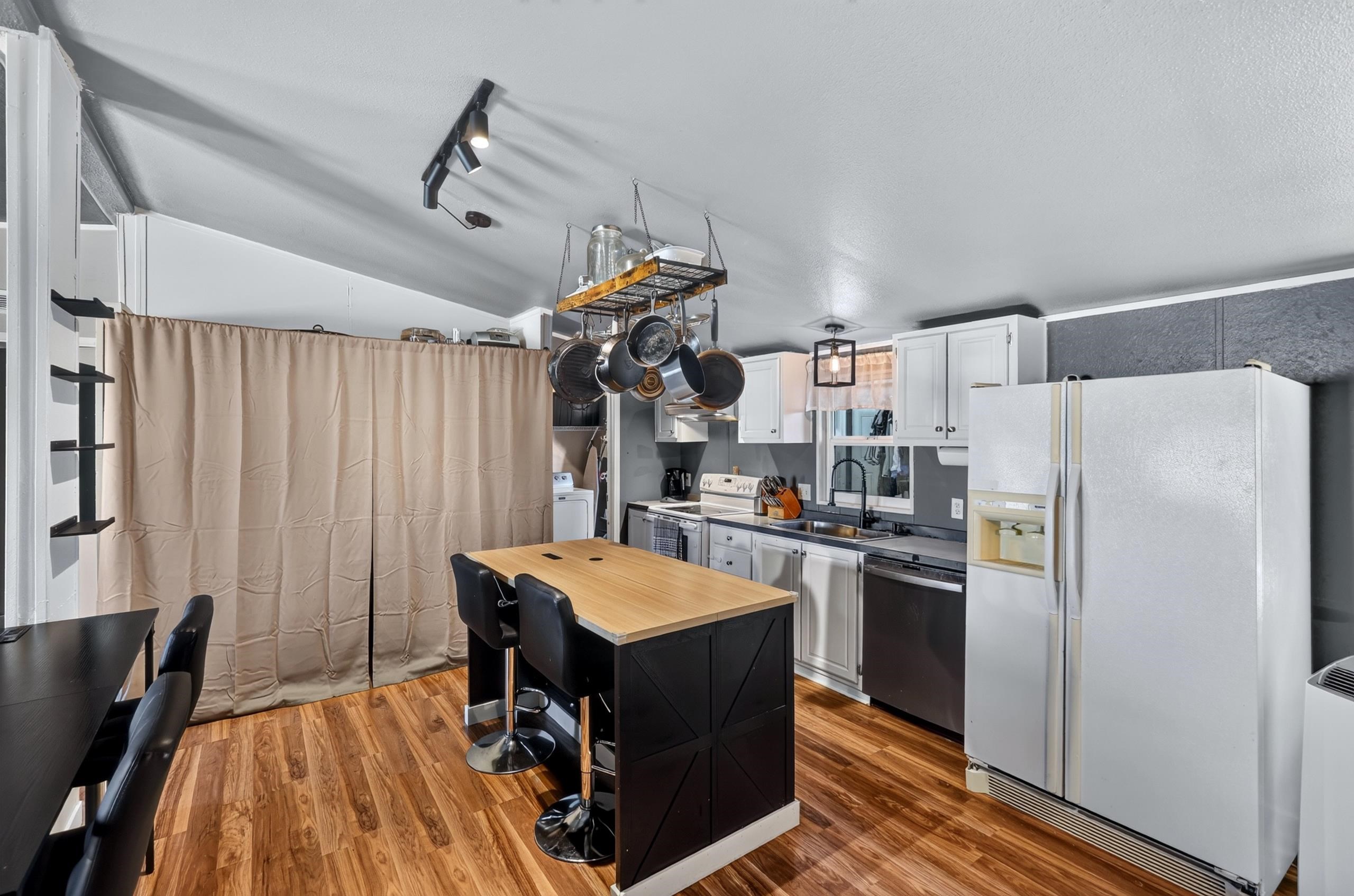 9710 E Knox Ave - Photo 17