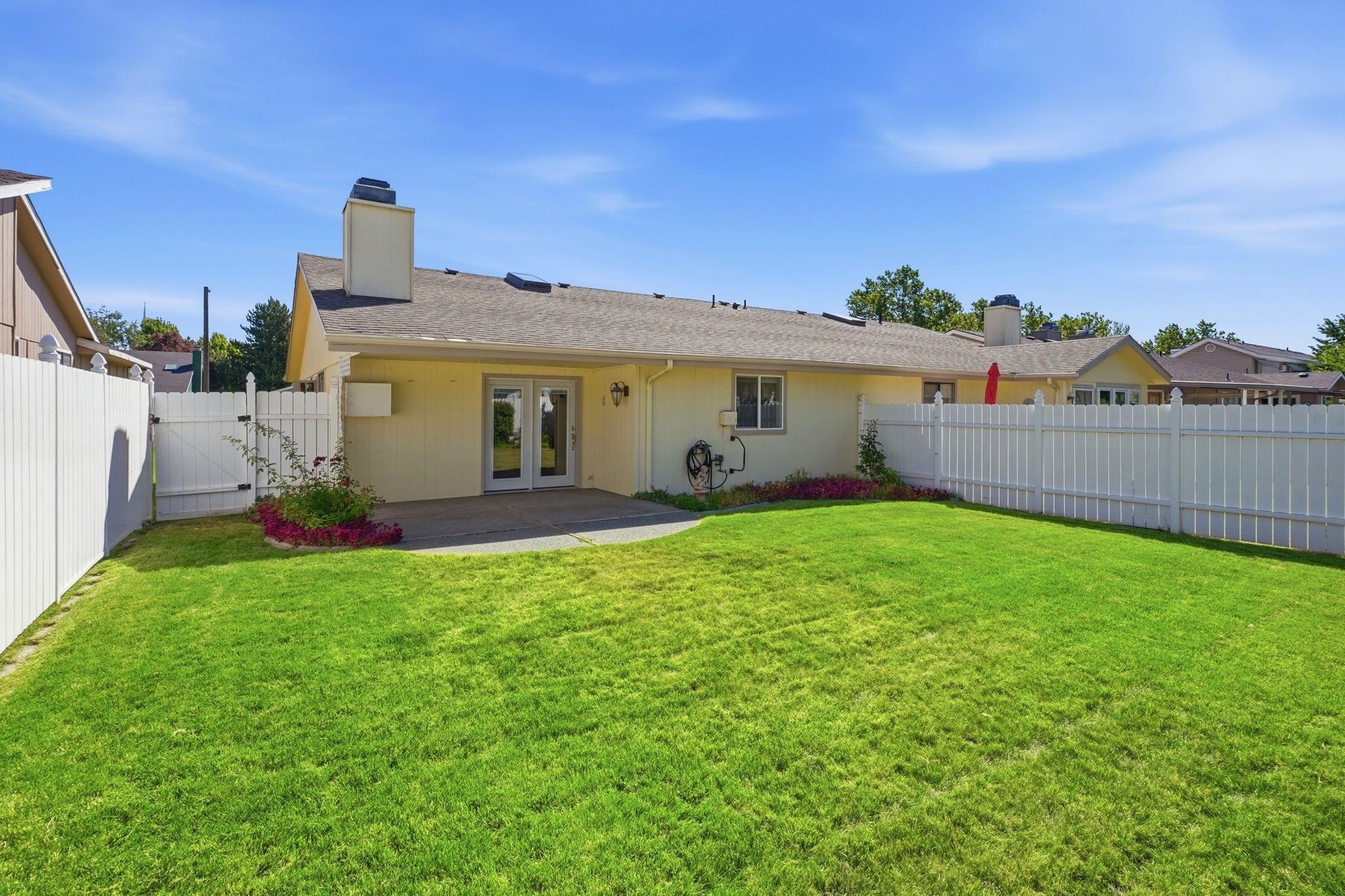 6907 N HAMILTON St - Photo 34