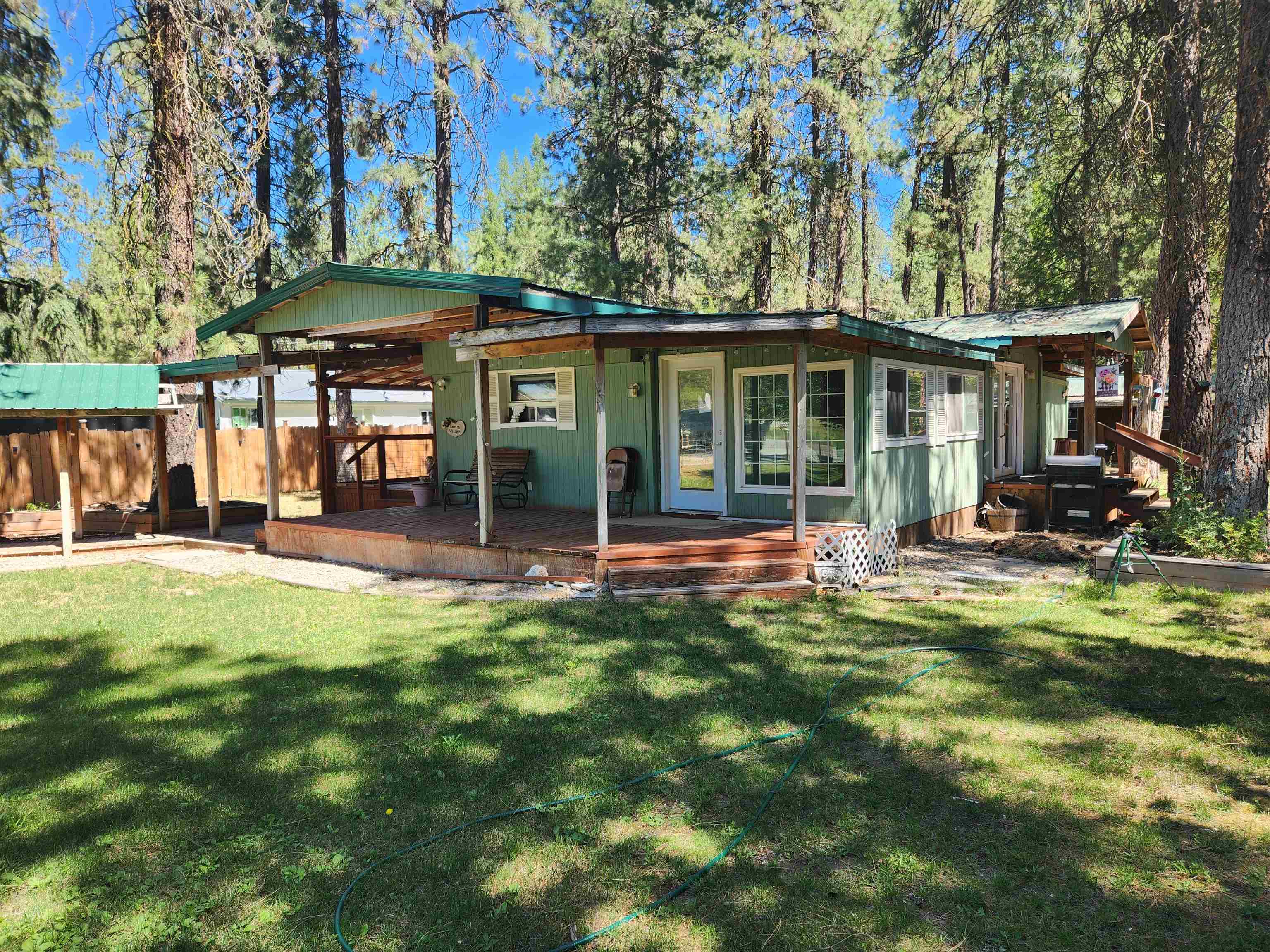 3252 Circle Dr - Photo 2