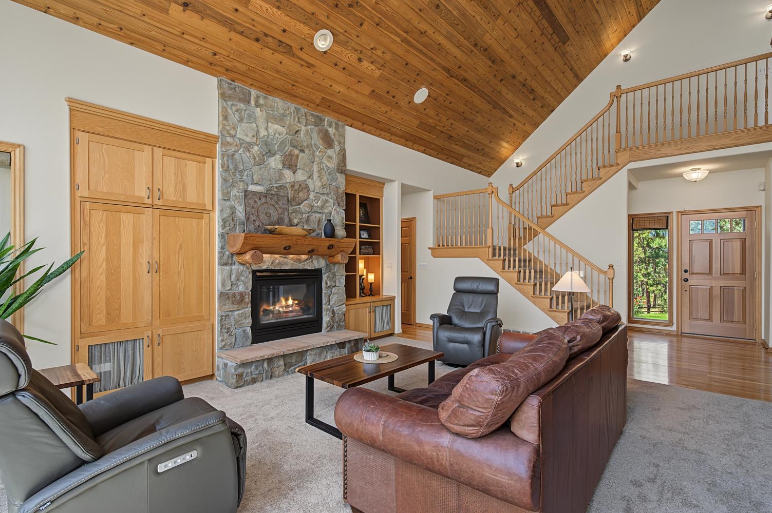 2020 E Pine Hill Ln - Photo 6