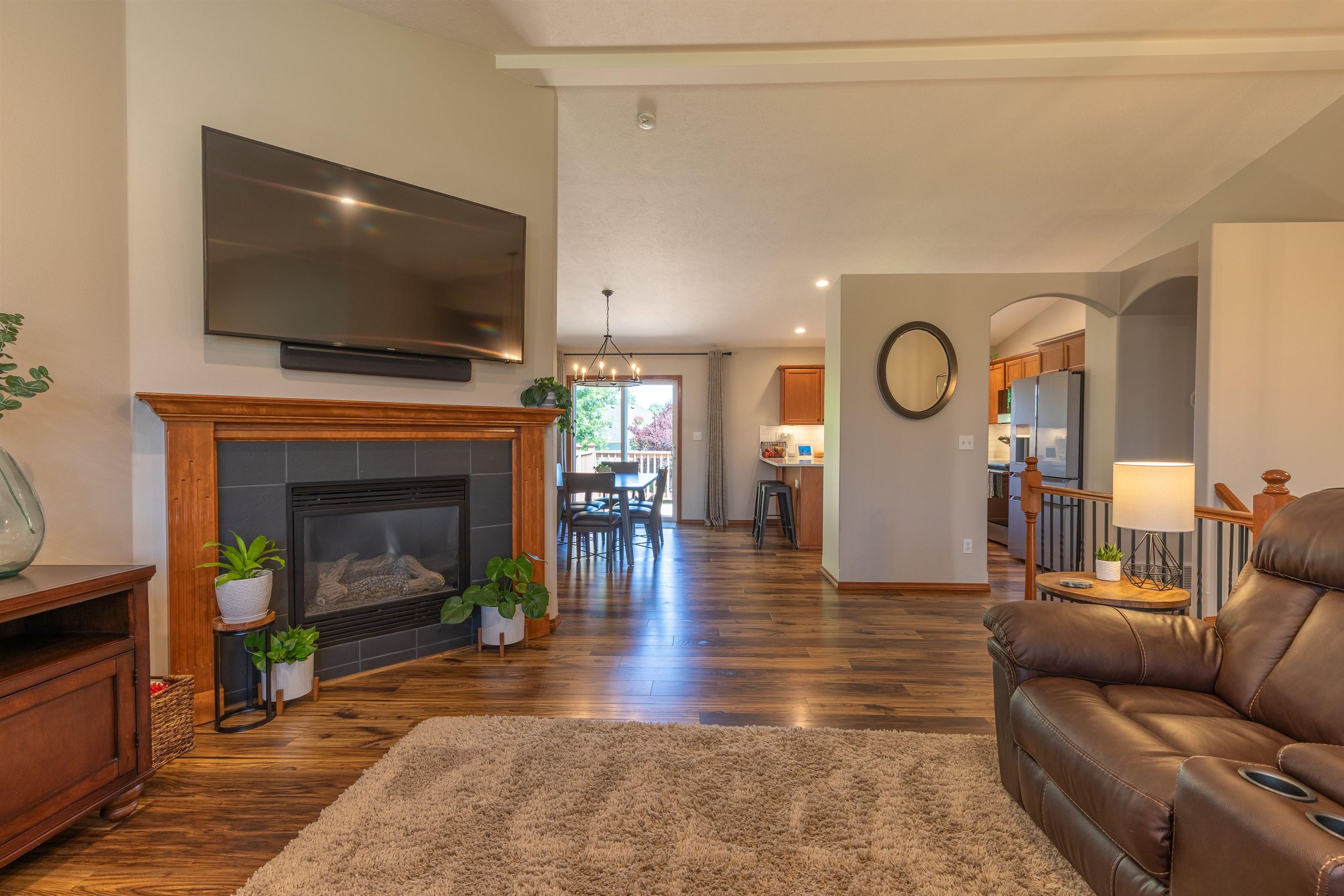501 E PARKER Dr - Photo 6