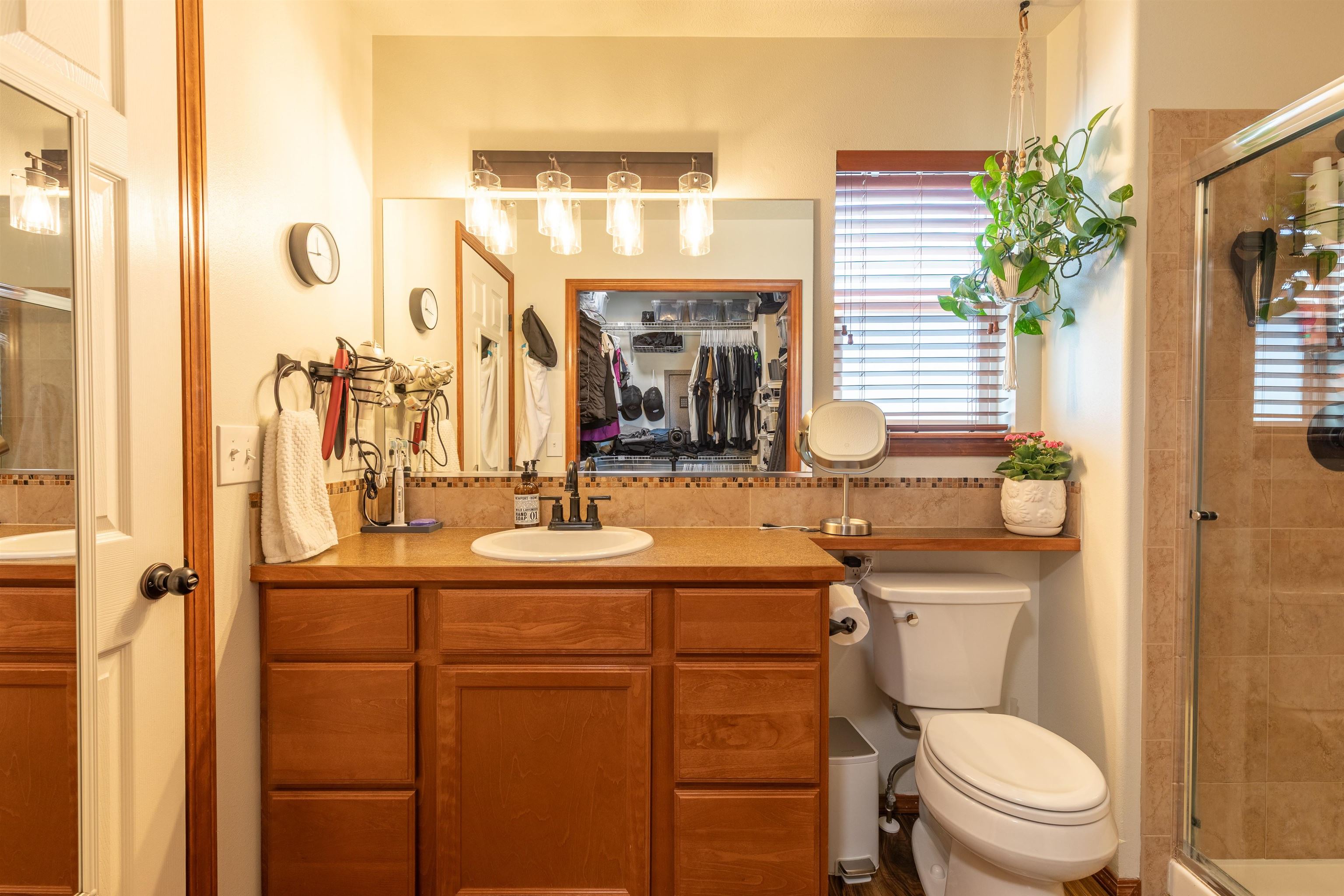 501 E PARKER Dr - Photo 16