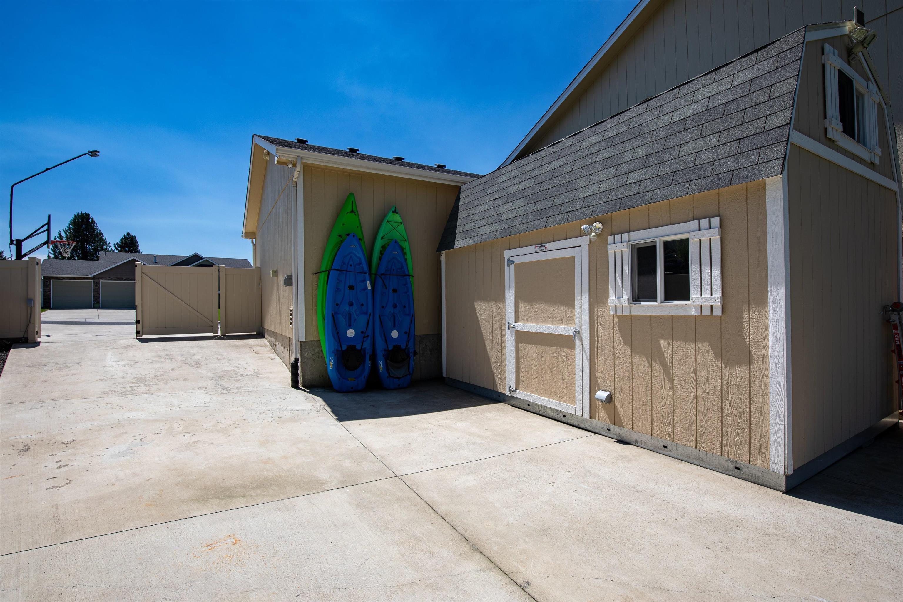 501 E PARKER Dr - Photo 46