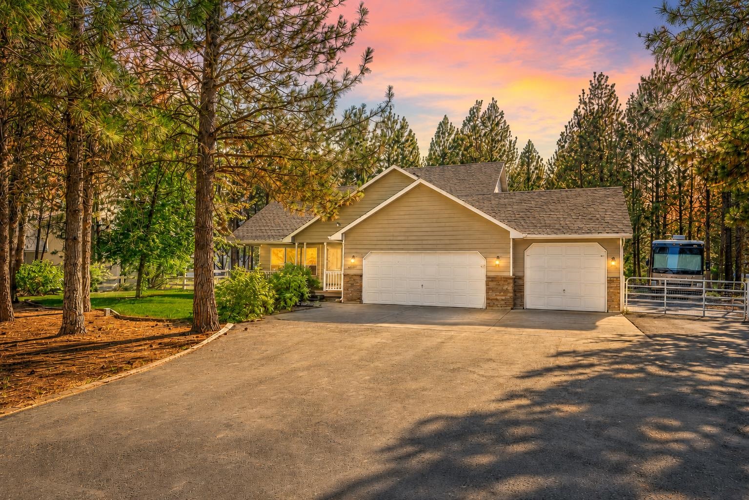 6305 Jenna Dr - Photo 1