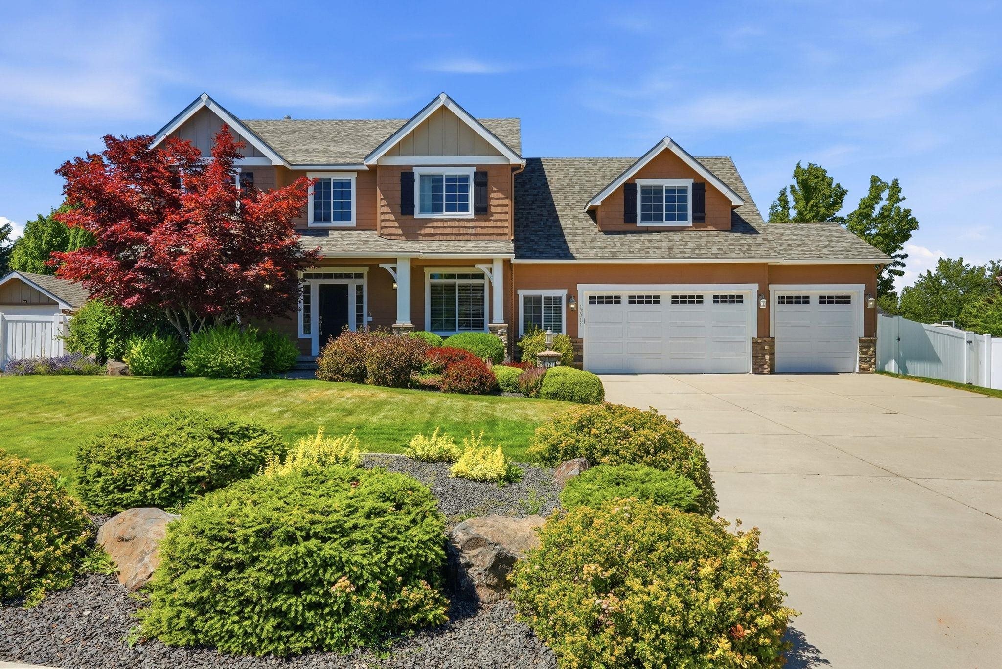 17211 E Rosemont Ln - Photo 2