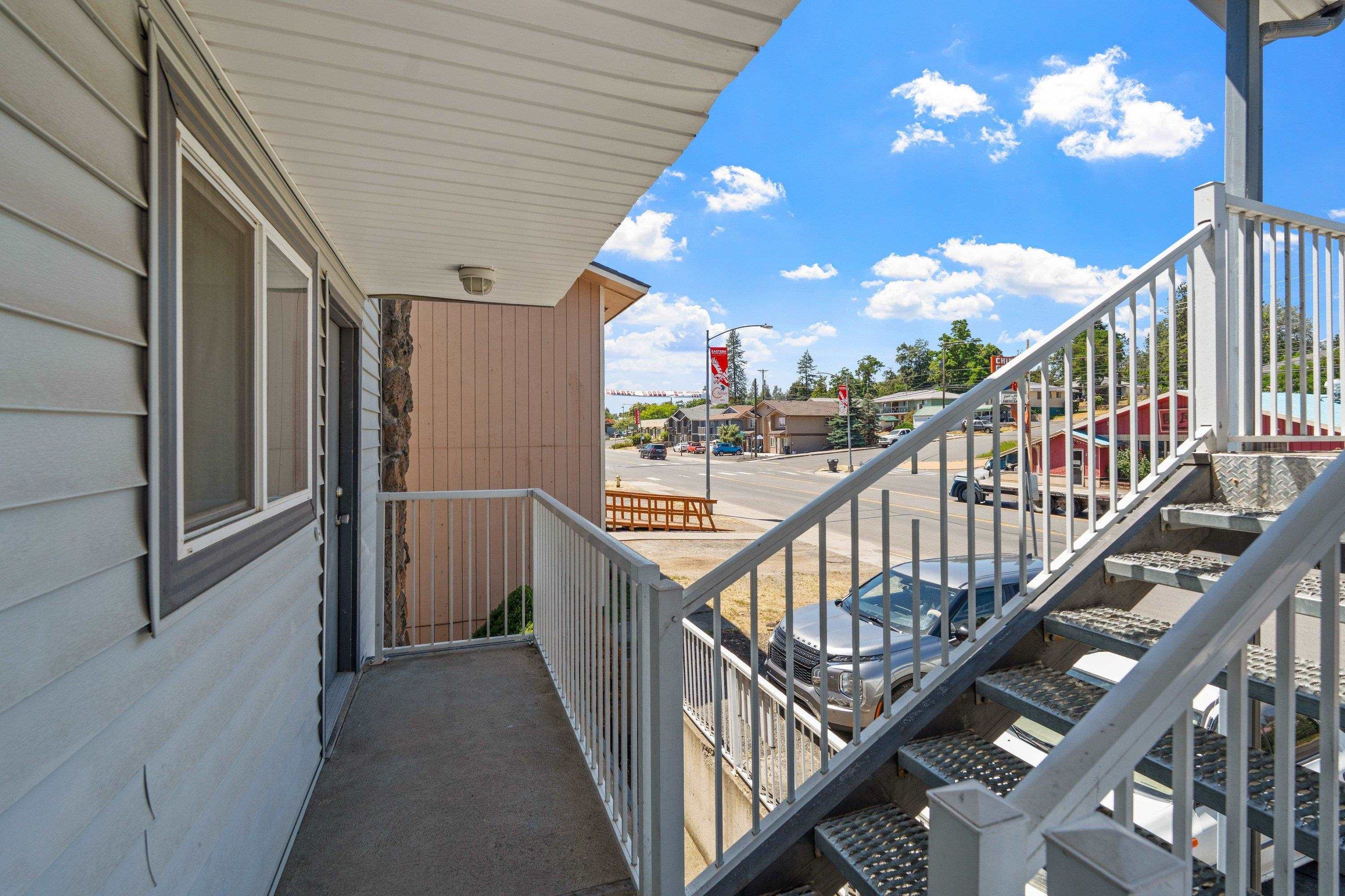 1115 1st St - Photo 9