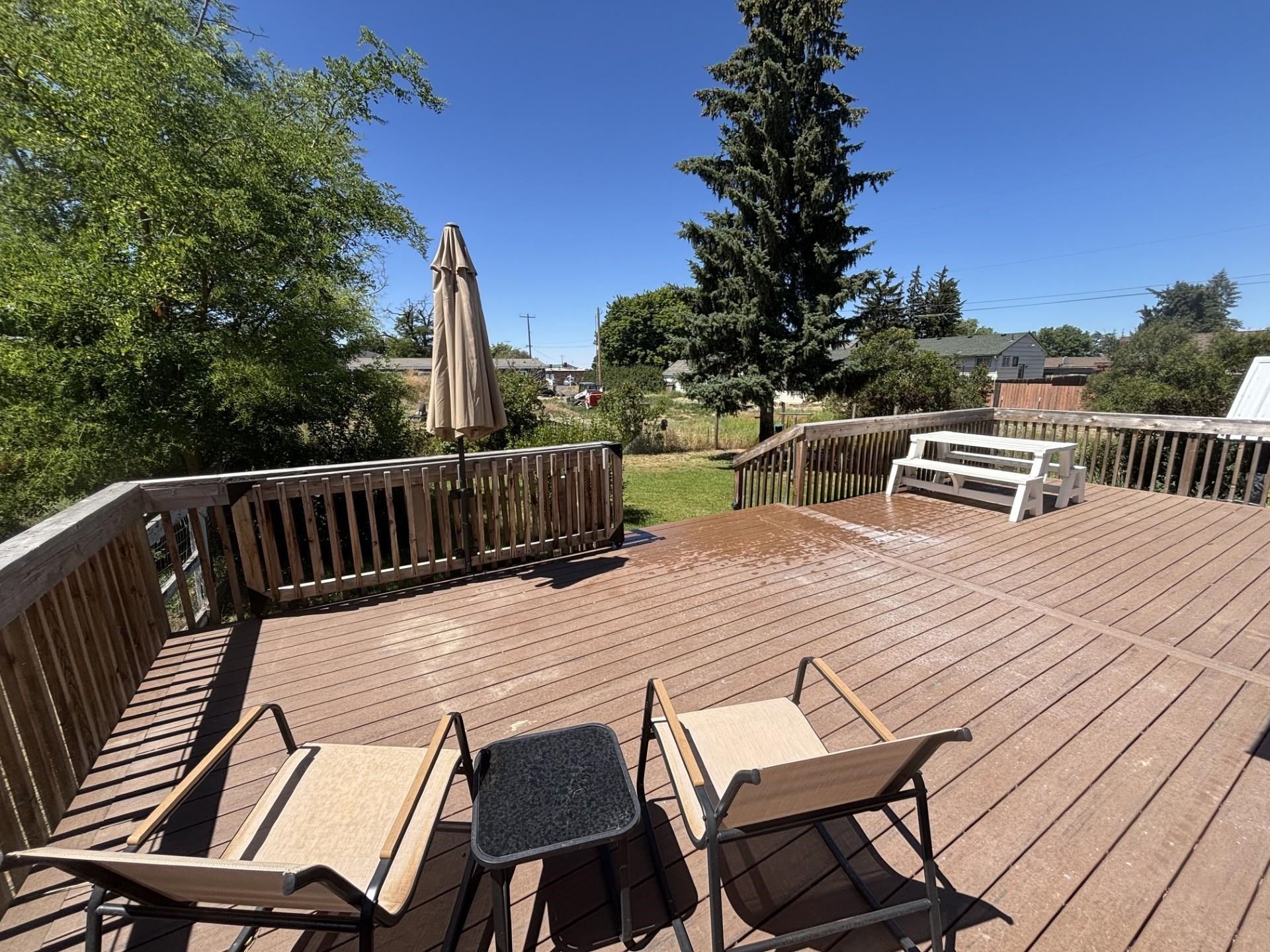 706 11th St - Photo 21