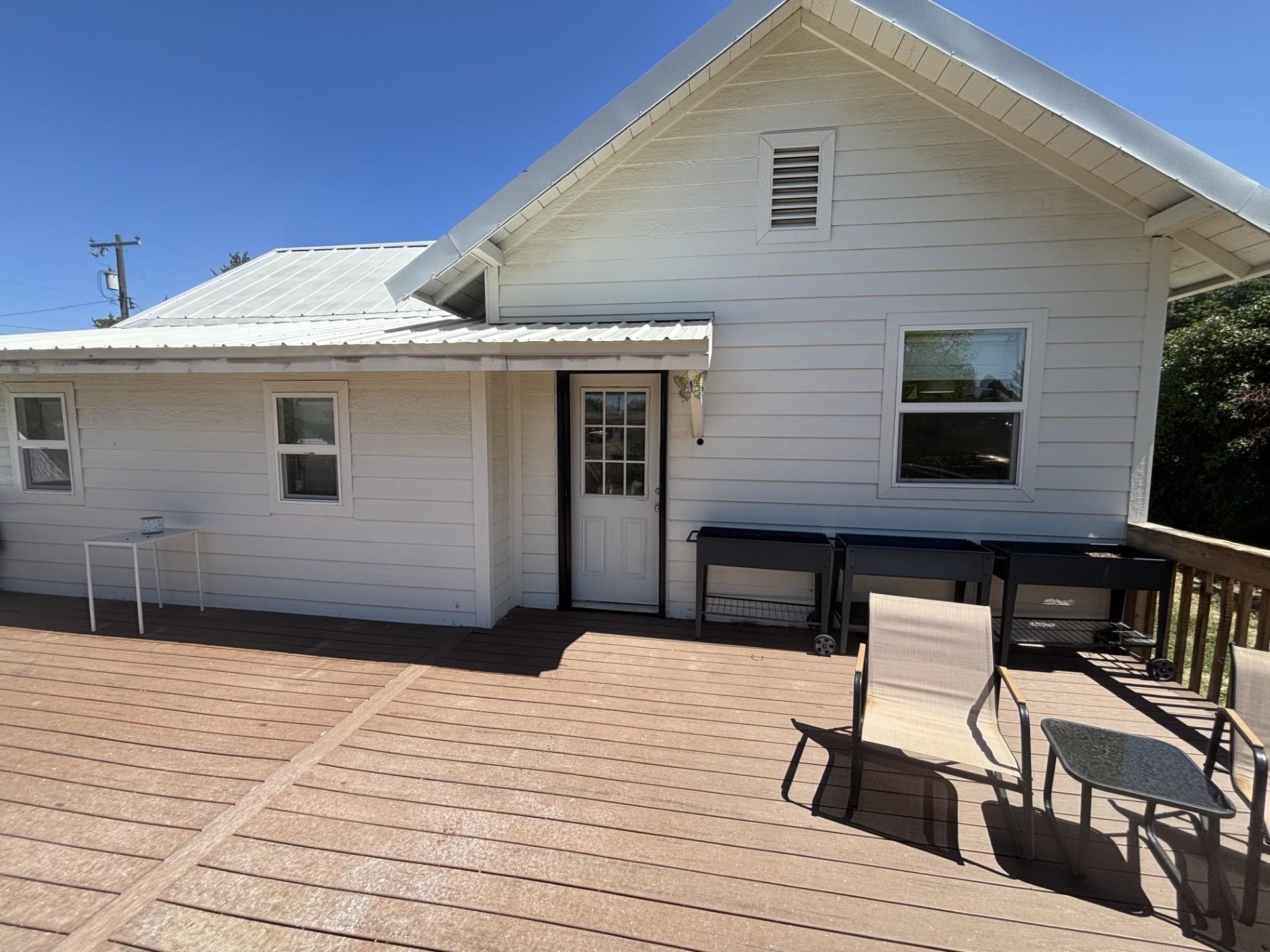 706 11th St - Photo 24