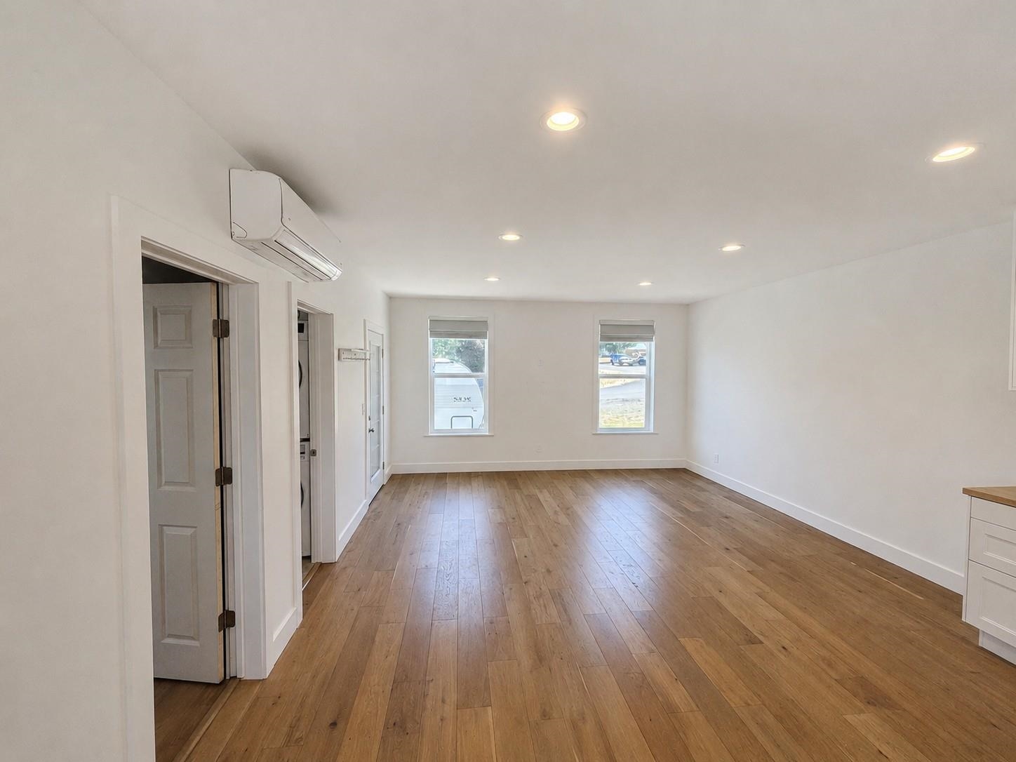 706 11th St - Photo 9