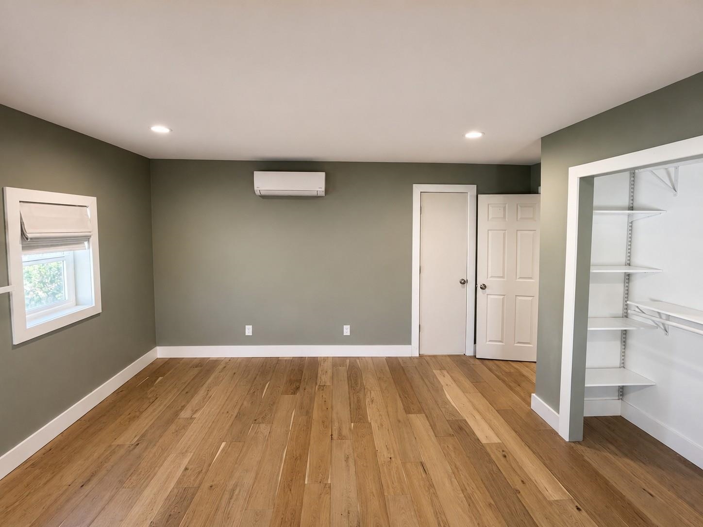 706 11th St - Photo 13