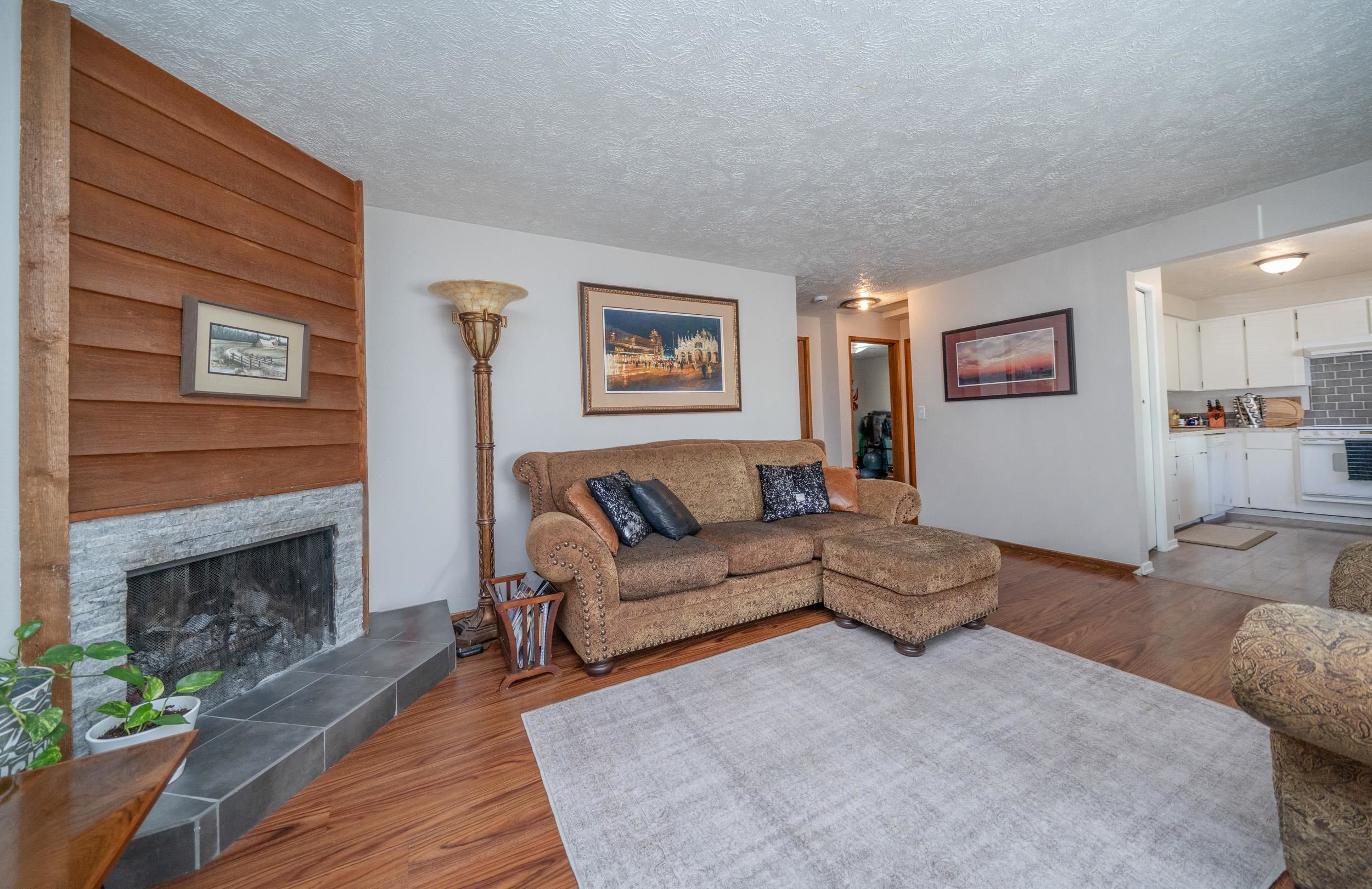 2903 E JACKSON Ave - Photo 12