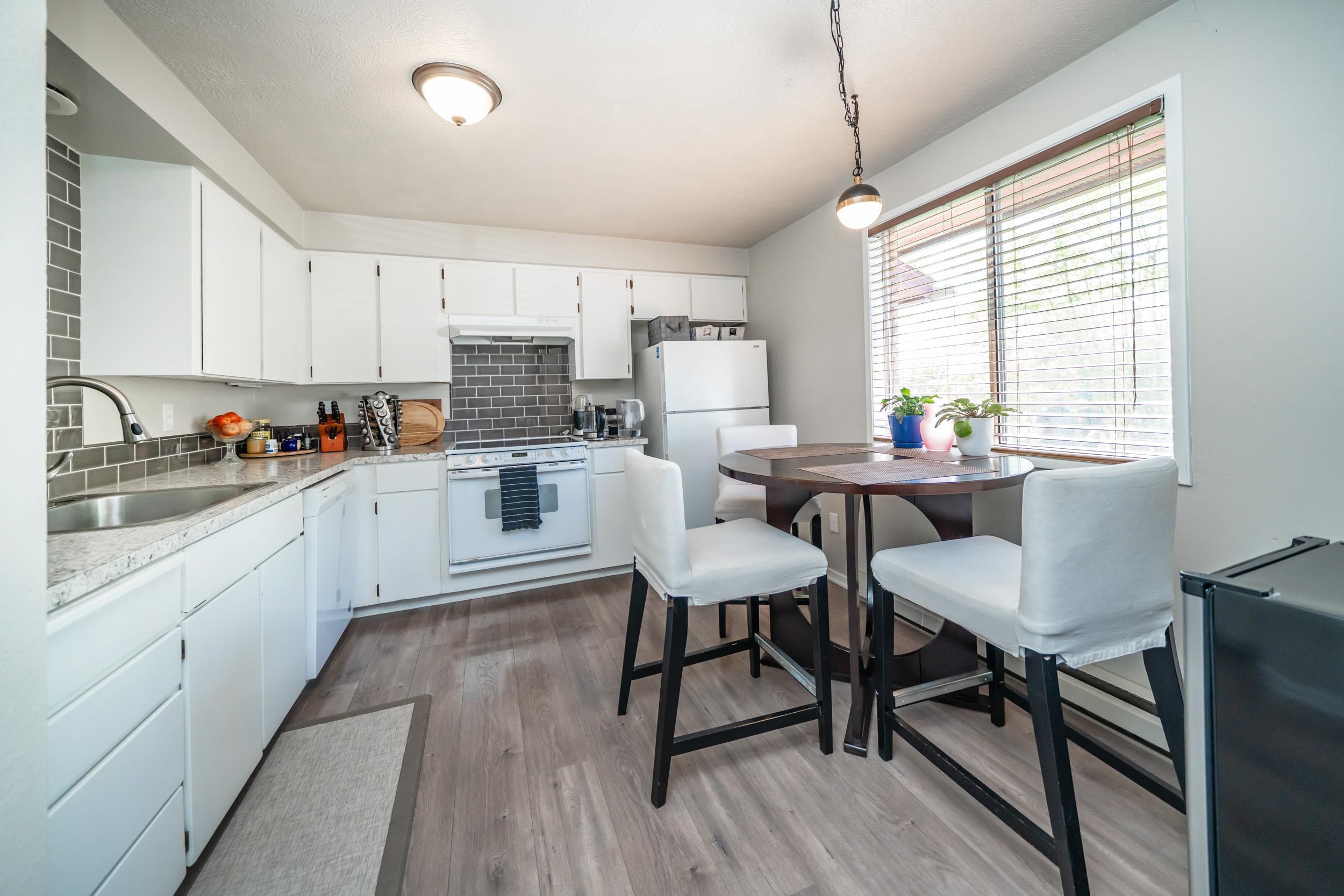 2903 E JACKSON Ave - Photo 14