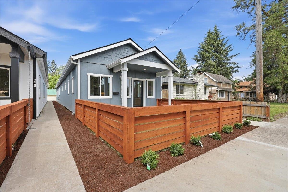 5397 N Lincoln St - Photo 3