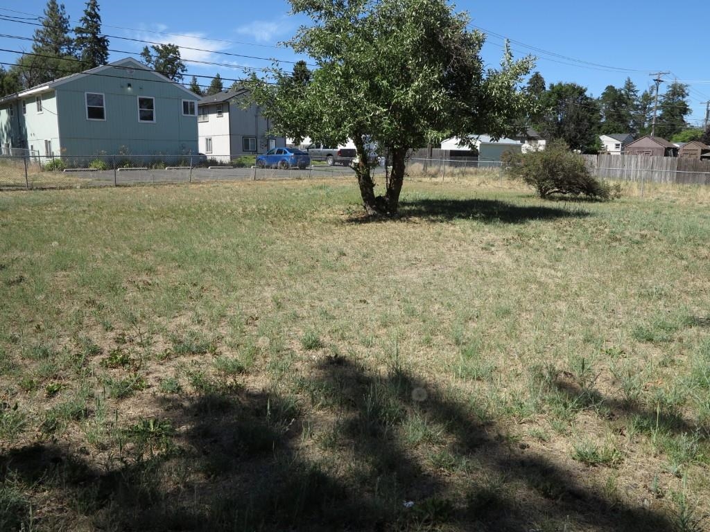 118 W 2nd St St - Photo 19
