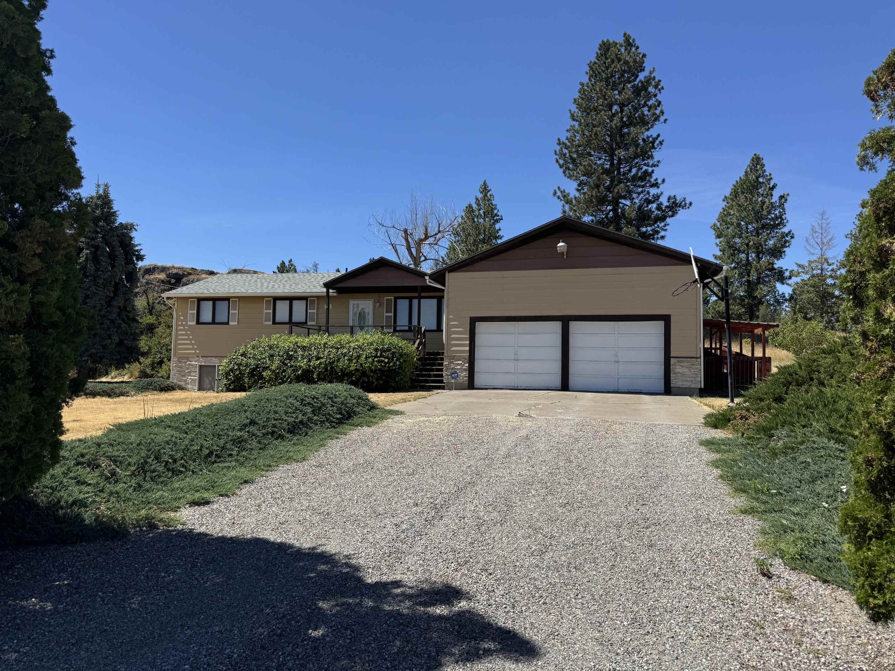 1127 N FLINT Rd - Photo 1