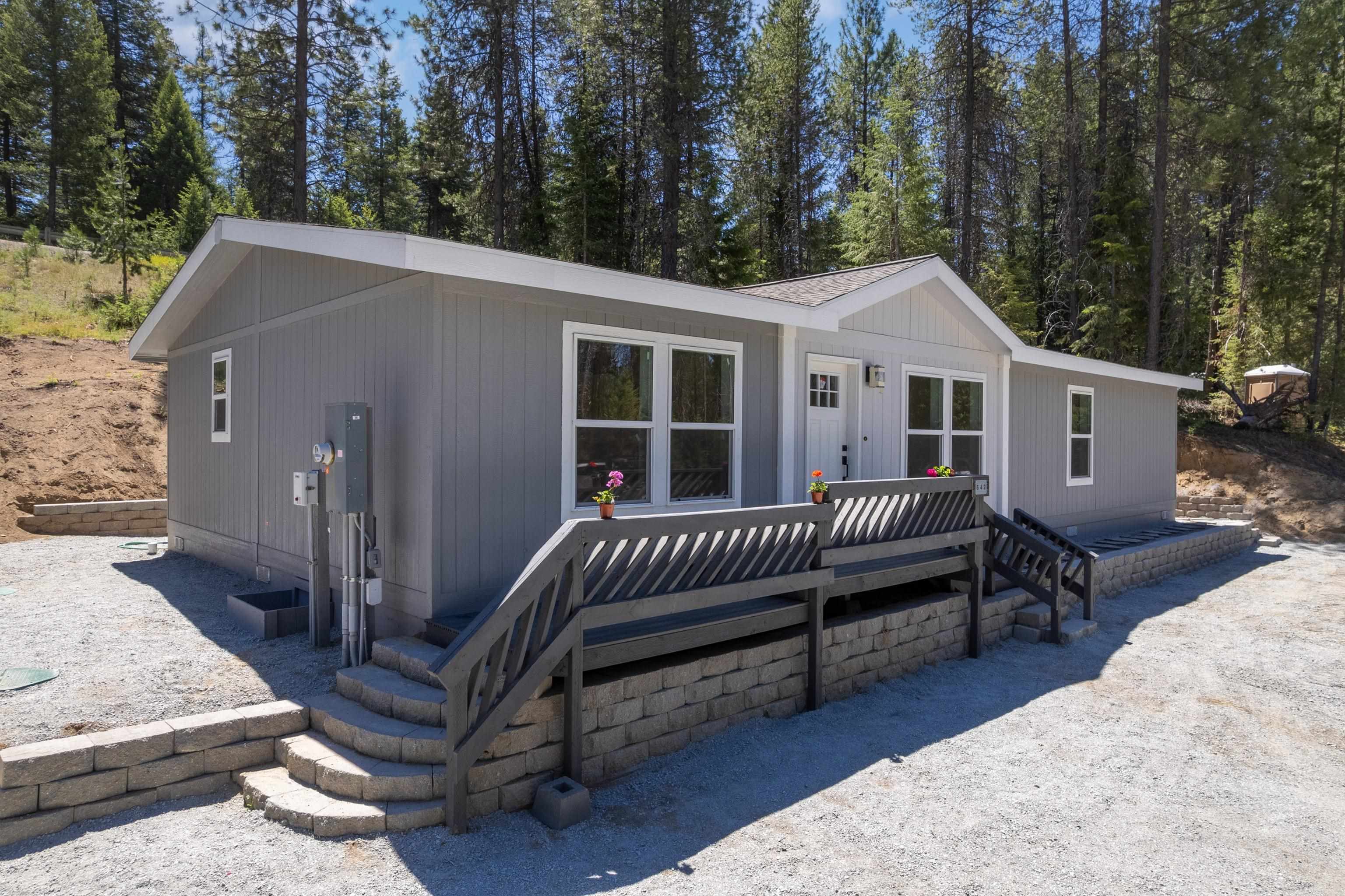 642 Diamond Dr - Photo 2